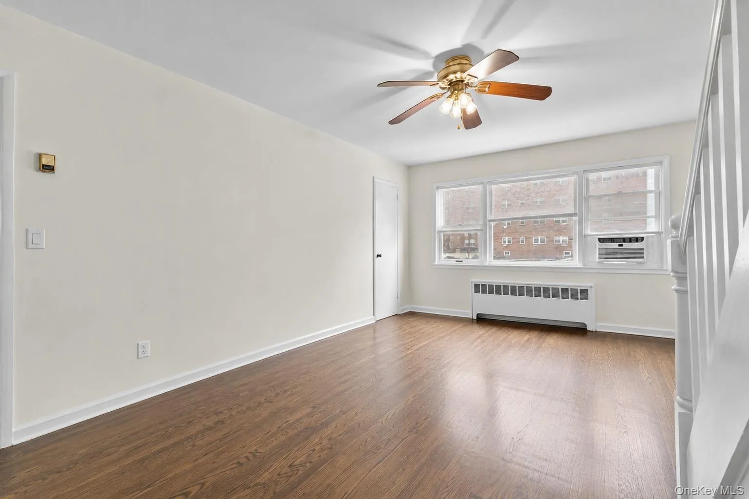 725 Broadway, Long Beach, NY, 1 Bedroom Bedrooms, 4 Rooms Rooms,1 BathroomBathrooms,Residential Lease,For Rent,Broadway,0,1010938 725 Broadway, Long Beach, NY, 1 Bedroom Bedrooms, 4 Rooms Rooms,1 BathroomBathrooms,Residential Lease,For Rent,Broadway,0,1010938