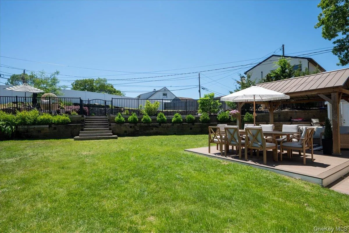 10 Rutgers Road, Brookhaven, NY, 4 Bedrooms Bedrooms, 8 Rooms Rooms,1 BathroomBathrooms,Residential,For Rent,Rutgers,0,1010939 10 Rutgers Road, Brookhaven, NY, 4 Bedrooms Bedrooms, 8 Rooms Rooms,1 BathroomBathrooms,Residential,For Rent,Rutgers,0,1010939