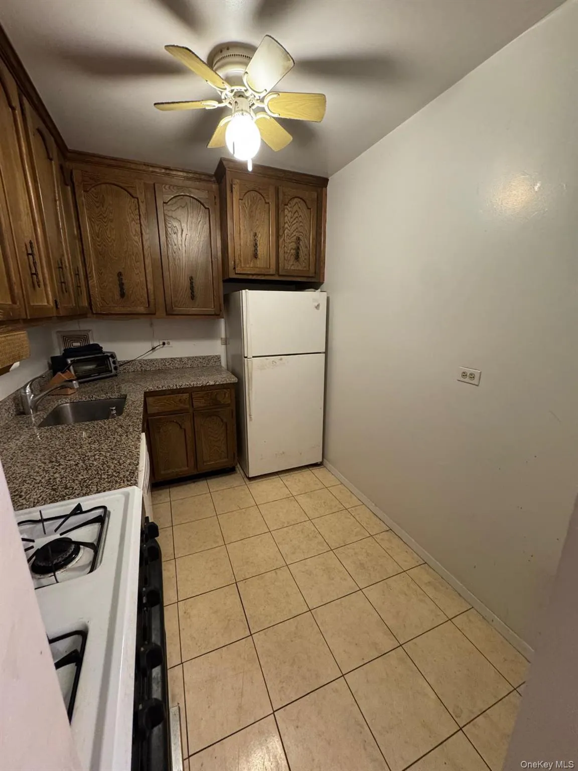 50 Barker Street, Mount Kisco, NY, 1 Bedroom Bedrooms, 3 Rooms Rooms,1 BathroomBathrooms,Residential,For Rent,Barker,0,1010947 50 Barker Street, Mount Kisco, NY, 1 Bedroom Bedrooms, 3 Rooms Rooms,1 BathroomBathrooms,Residential,For Rent,Barker,0,1010947