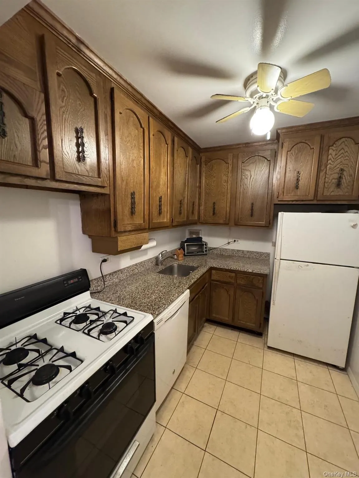 50 Barker Street, Mount Kisco, NY, 1 Bedroom Bedrooms, 3 Rooms Rooms,1 BathroomBathrooms,Residential,For Rent,Barker,0,1010947 50 Barker Street, Mount Kisco, NY, 1 Bedroom Bedrooms, 3 Rooms Rooms,1 BathroomBathrooms,Residential,For Rent,Barker,0,1010947