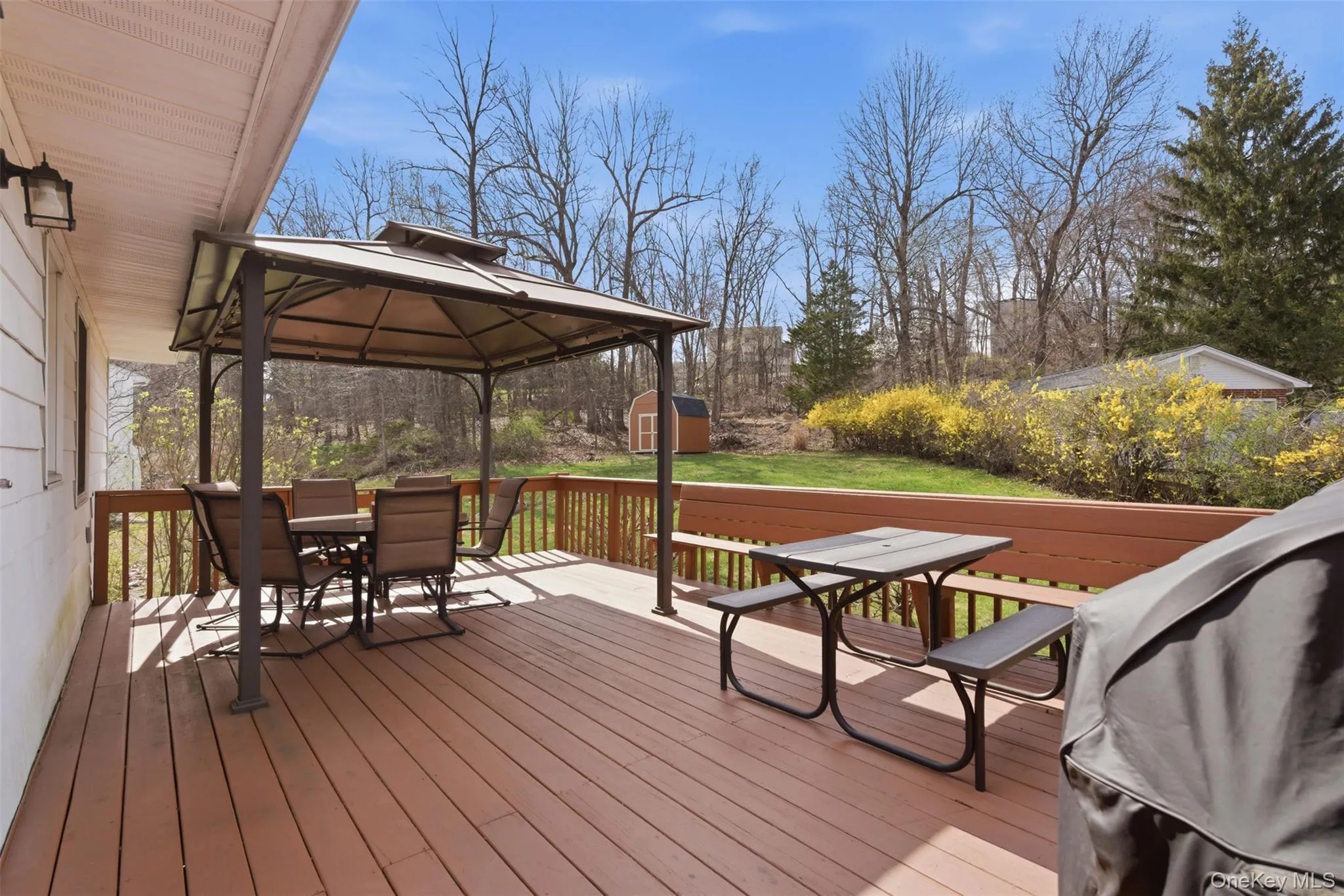4 Westend Drive, Woodbury, NY, 4 Bedrooms Bedrooms, 8 Rooms Rooms,2 BathroomsBathrooms,Residential,For Rent,Westend,0,1010950 4 Westend Drive, Woodbury, NY, 4 Bedrooms Bedrooms, 8 Rooms Rooms,2 BathroomsBathrooms,Residential,For Rent,Westend,0,1010950