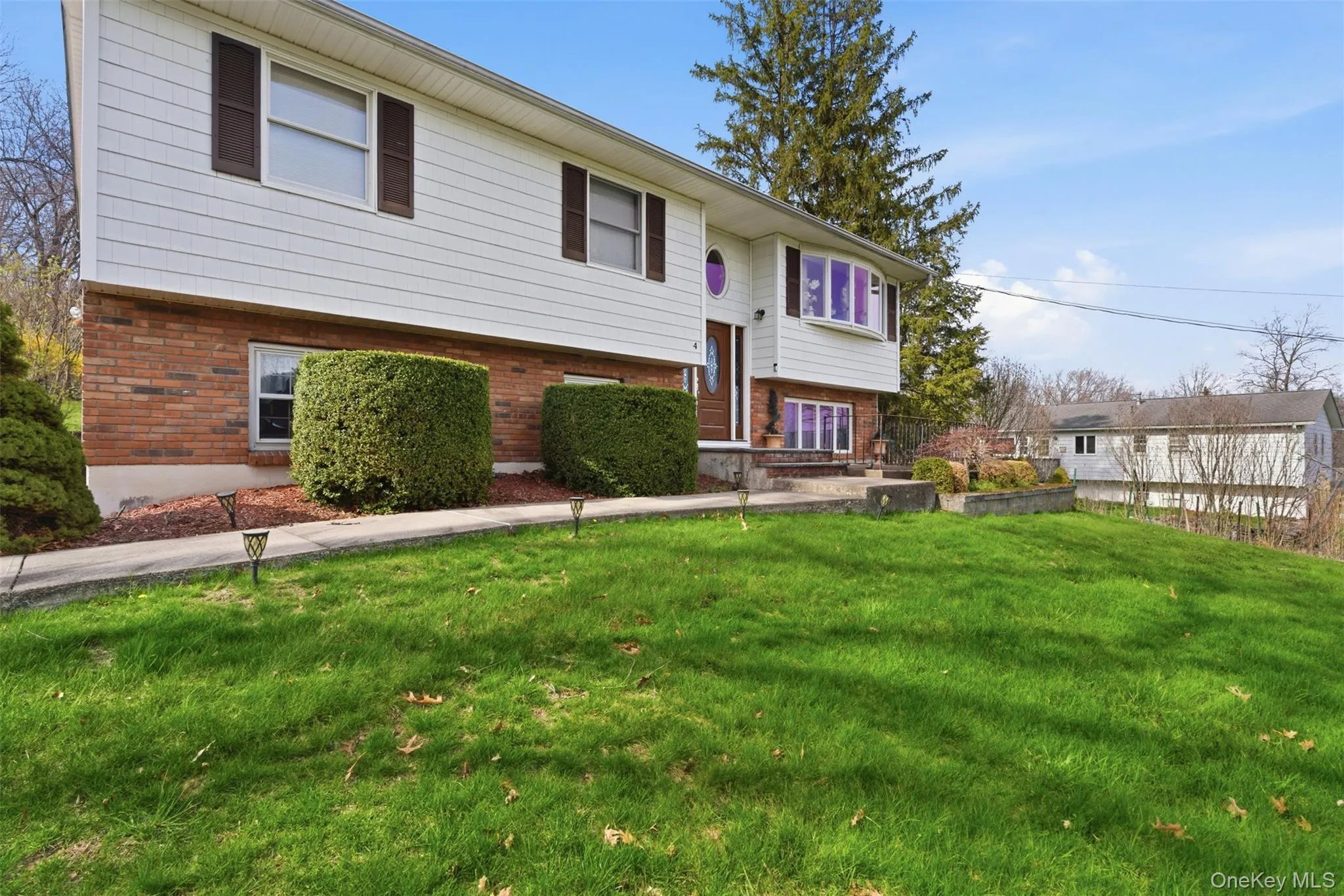 4 Westend Drive, Woodbury, NY, 4 Bedrooms Bedrooms, 8 Rooms Rooms,2 BathroomsBathrooms,Residential,For Rent,Westend,0,1010950 4 Westend Drive, Woodbury, NY, 4 Bedrooms Bedrooms, 8 Rooms Rooms,2 BathroomsBathrooms,Residential,For Rent,Westend,0,1010950