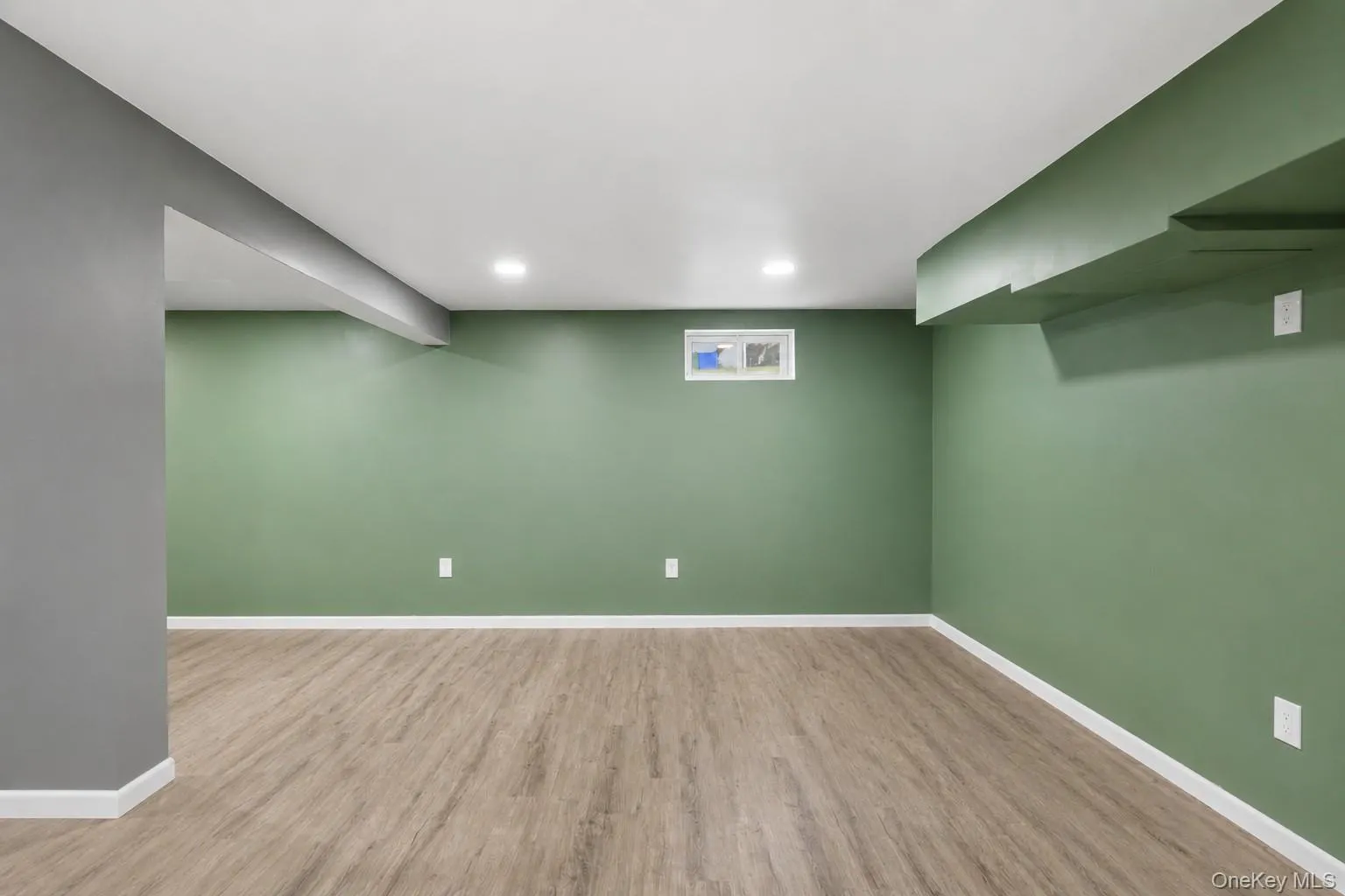24 Maplewood Boulevard, Ramapo, NY, 3 Bedrooms Bedrooms, 6 Rooms Rooms,2 BathroomsBathrooms,Residential,For Rent,Maplewood,0,1010953 24 Maplewood Boulevard, Ramapo, NY, 3 Bedrooms Bedrooms, 6 Rooms Rooms,2 BathroomsBathrooms,Residential,For Rent,Maplewood,0,1010953