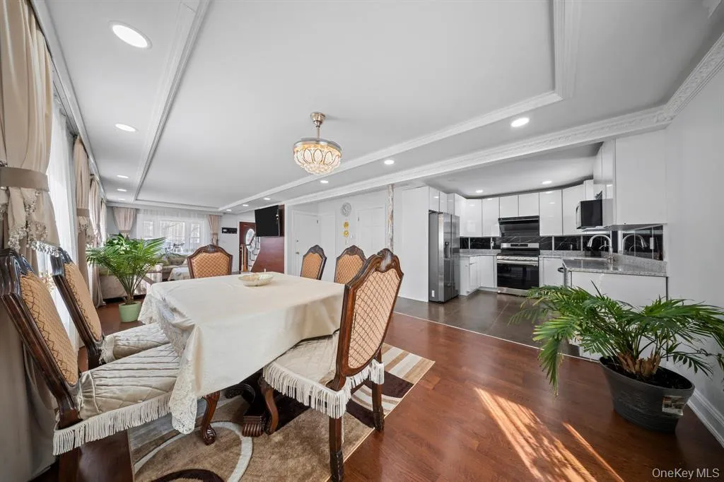 79-31 Langdale Street, New York, NY, 5 Bedrooms Bedrooms, 11 Rooms Rooms,3 BathroomsBathrooms,Residential,For Rent,Langdale,0,1010960 79-31 Langdale Street, New York, NY, 5 Bedrooms Bedrooms, 11 Rooms Rooms,3 BathroomsBathrooms,Residential,For Rent,Langdale,0,1010960