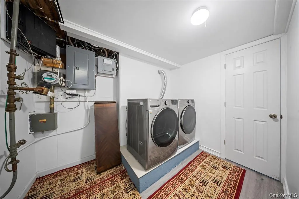 79-31 Langdale Street, New York, NY, 5 Bedrooms Bedrooms, 11 Rooms Rooms,3 BathroomsBathrooms,Residential,For Rent,Langdale,0,1010960 79-31 Langdale Street, New York, NY, 5 Bedrooms Bedrooms, 11 Rooms Rooms,3 BathroomsBathrooms,Residential,For Rent,Langdale,0,1010960
