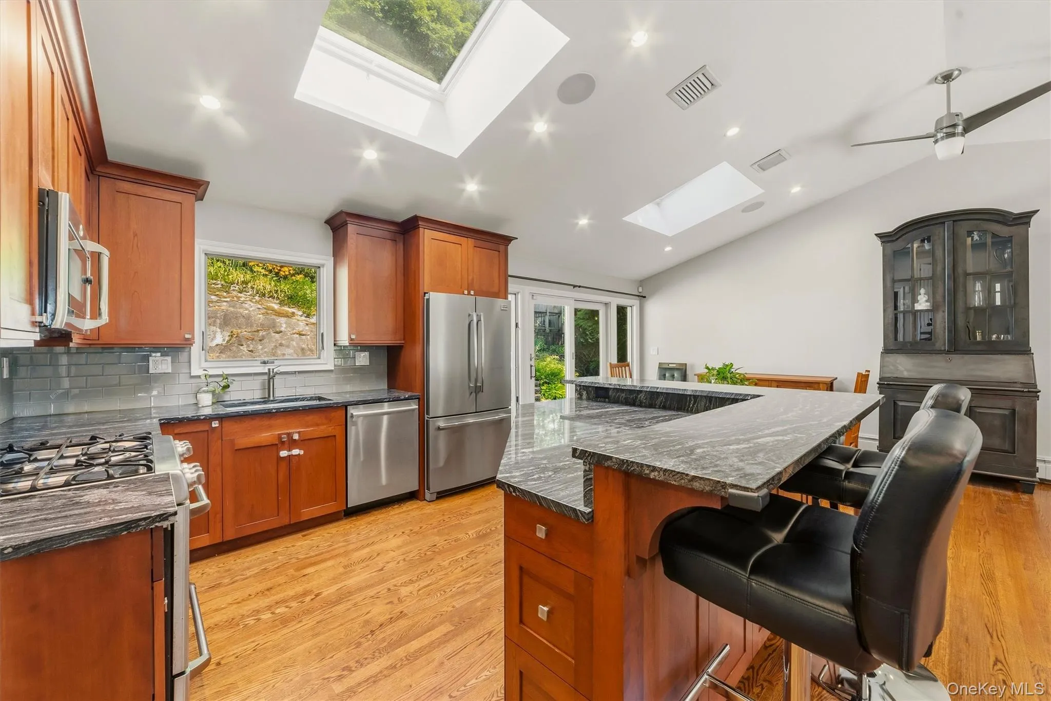 12 Overlook Road, North Castle, NY, 3 Bedrooms Bedrooms, 10 Rooms Rooms,2 BathroomsBathrooms,Residential,For Rent,Overlook,0,1010961 12 Overlook Road, North Castle, NY, 3 Bedrooms Bedrooms, 10 Rooms Rooms,2 BathroomsBathrooms,Residential,For Rent,Overlook,0,1010961