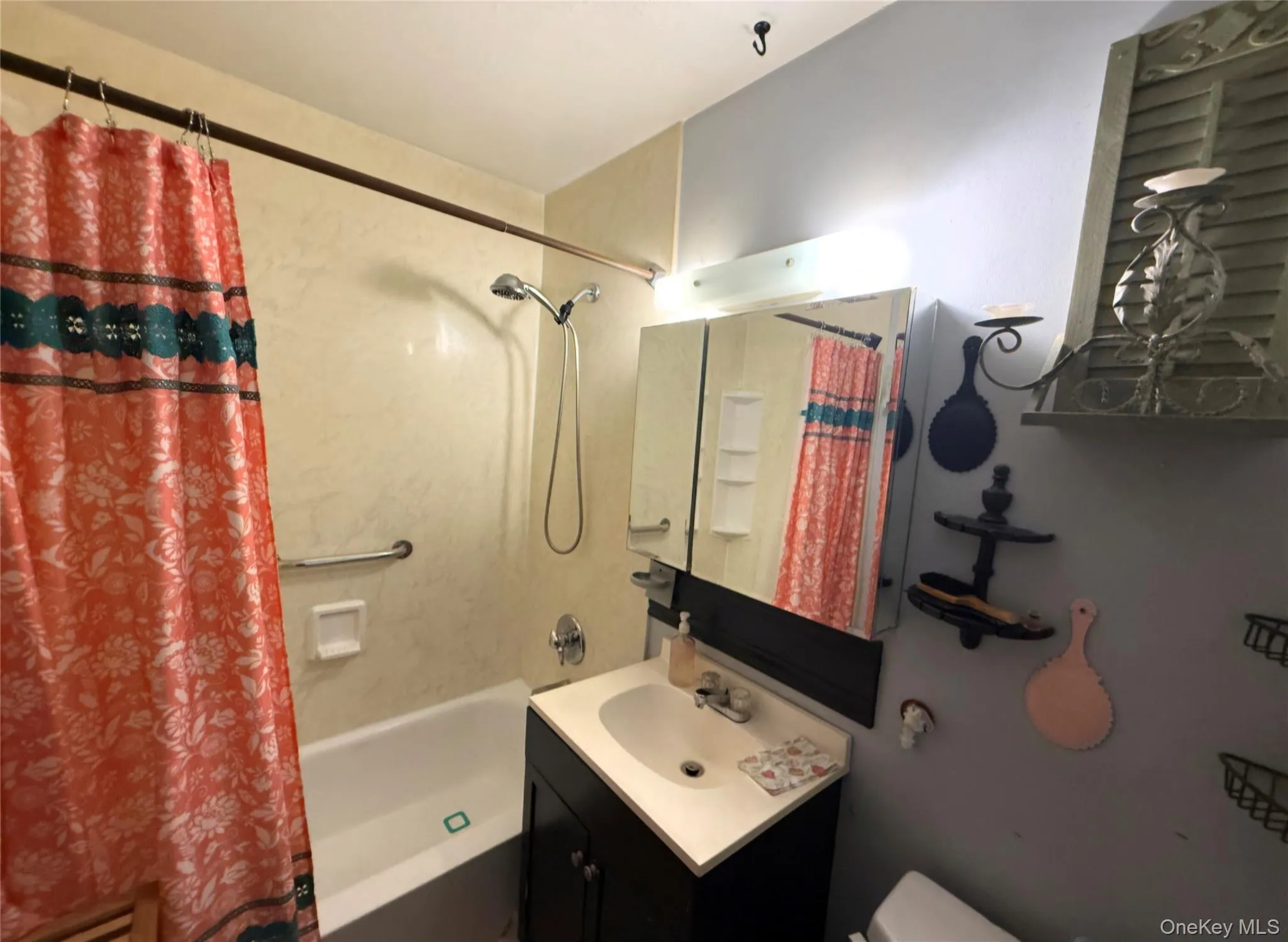 1003 Barclay Manor, Newburgh (town), NY, 2 Bedrooms Bedrooms, 4 Rooms Rooms,1 BathroomBathrooms,Residential,For Rent,Barclay,0,1010965 1003 Barclay Manor, Newburgh (town), NY, 2 Bedrooms Bedrooms, 4 Rooms Rooms,1 BathroomBathrooms,Residential,For Rent,Barclay,0,1010965
