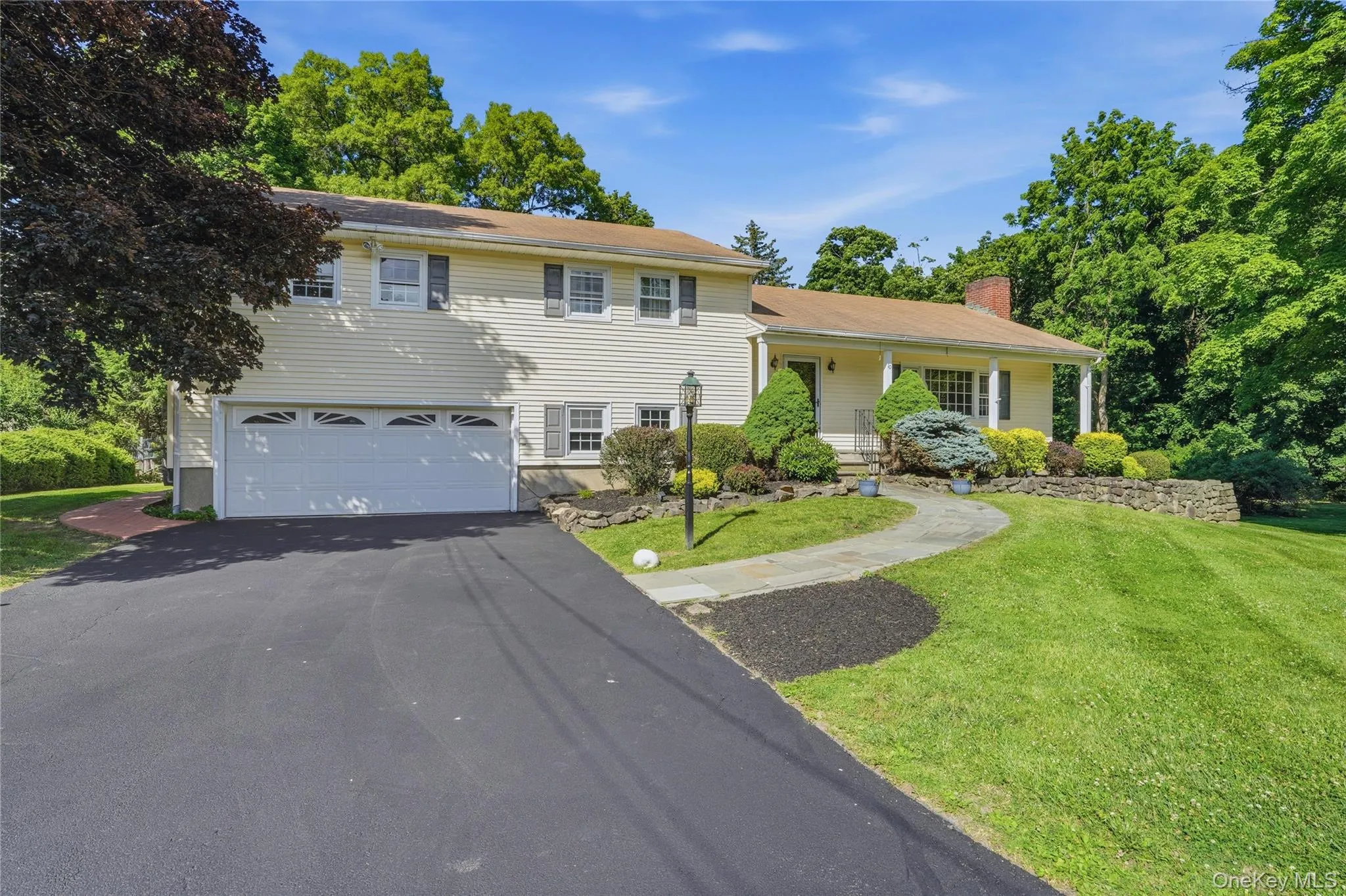 10 Sharon Court, Cornwall, NY, 4 Bedrooms Bedrooms, 11 Rooms Rooms,2 BathroomsBathrooms,Residential,For Rent,Sharon,0,1010979 10 Sharon Court, Cornwall, NY, 4 Bedrooms Bedrooms, 11 Rooms Rooms,2 BathroomsBathrooms,Residential,For Rent,Sharon,0,1010979