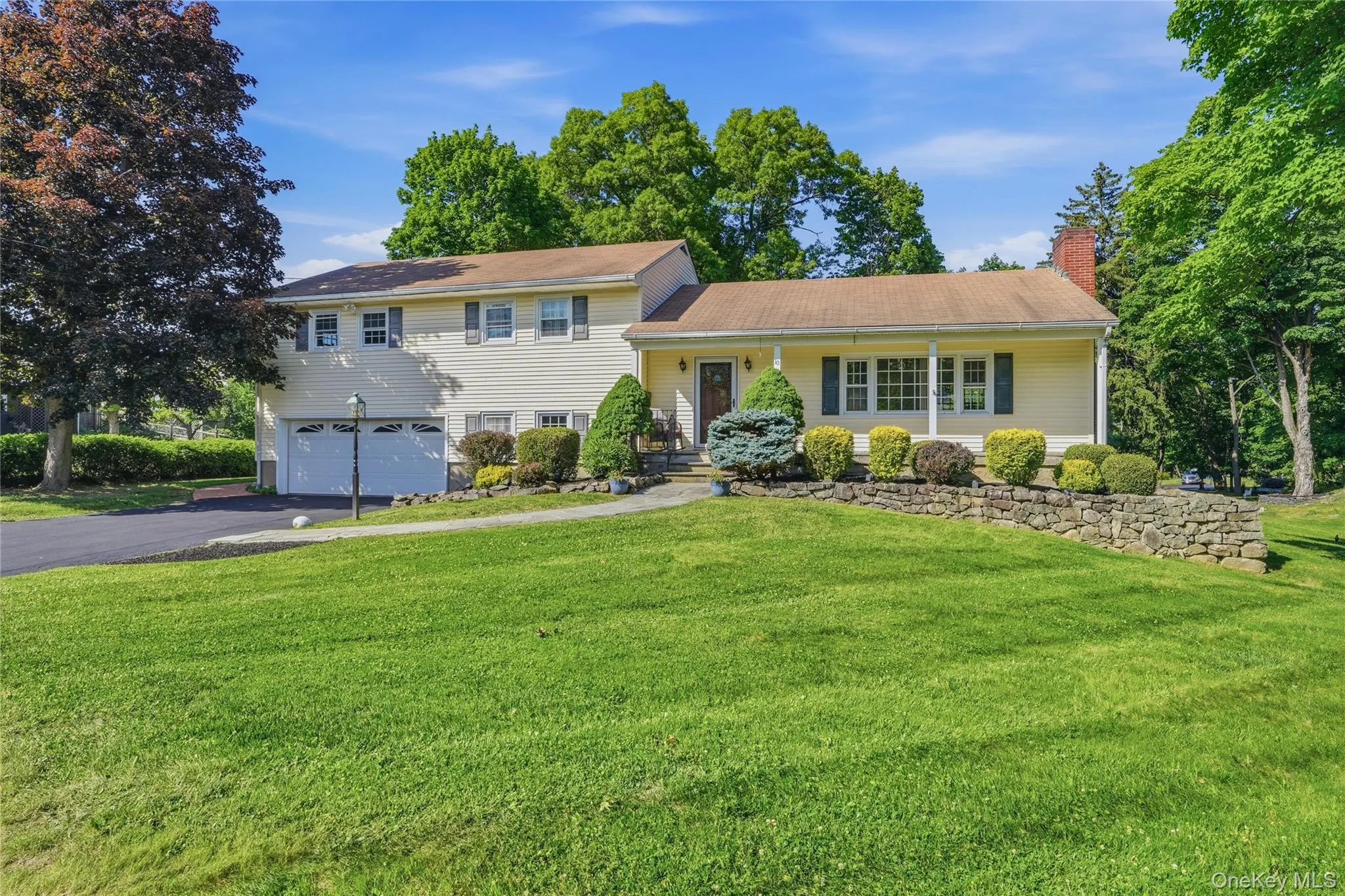 10 Sharon Court, Cornwall, NY, 4 Bedrooms Bedrooms, 11 Rooms Rooms,2 BathroomsBathrooms,Residential,For Rent,Sharon,0,1010979 10 Sharon Court, Cornwall, NY, 4 Bedrooms Bedrooms, 11 Rooms Rooms,2 BathroomsBathrooms,Residential,For Rent,Sharon,0,1010979