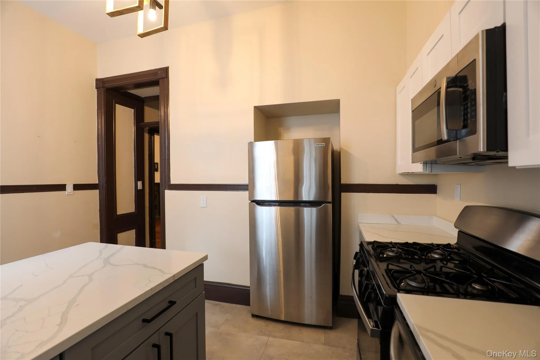 87 Green Street, Kingston, NY, 2 Bedrooms Bedrooms, 4 Rooms Rooms,1 BathroomBathrooms,Residential Lease,For Rent,Green,0,1010984 87 Green Street, Kingston, NY, 2 Bedrooms Bedrooms, 4 Rooms Rooms,1 BathroomBathrooms,Residential Lease,For Rent,Green,0,1010984