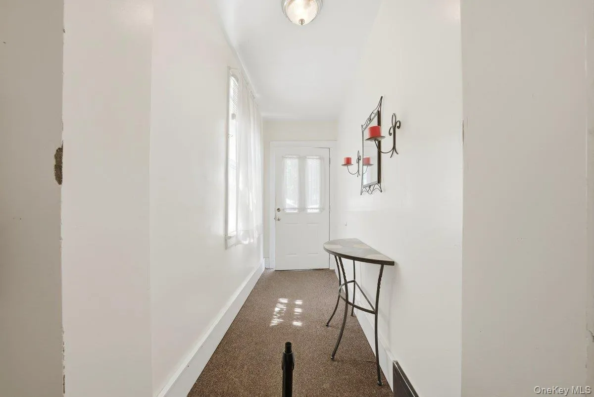126 Glover Avenue, Yonkers, NY, 3 Bedrooms Bedrooms, 10 Rooms Rooms,2 BathroomsBathrooms,Residential,For Rent,Glover,0,1010987 126 Glover Avenue, Yonkers, NY, 3 Bedrooms Bedrooms, 10 Rooms Rooms,2 BathroomsBathrooms,Residential,For Rent,Glover,0,1010987