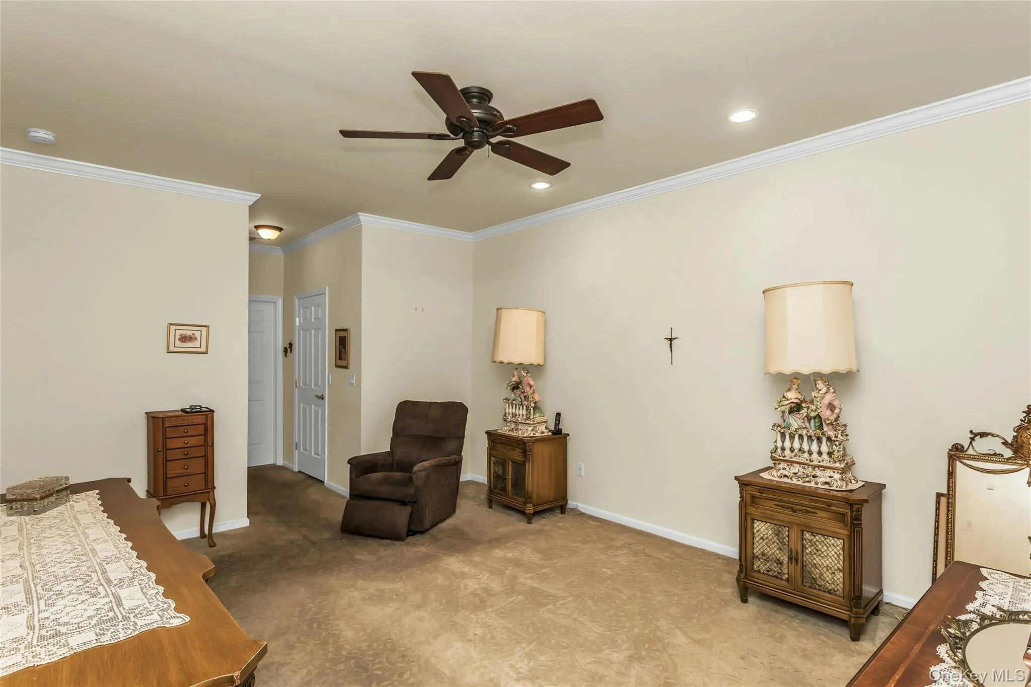 698 Balfour Place, Huntington, NY, 2 Bedrooms Bedrooms, 6 Rooms Rooms,2 BathroomsBathrooms,Residential,For Rent,Balfour,0,1010989 698 Balfour Place, Huntington, NY, 2 Bedrooms Bedrooms, 6 Rooms Rooms,2 BathroomsBathrooms,Residential,For Rent,Balfour,0,1010989