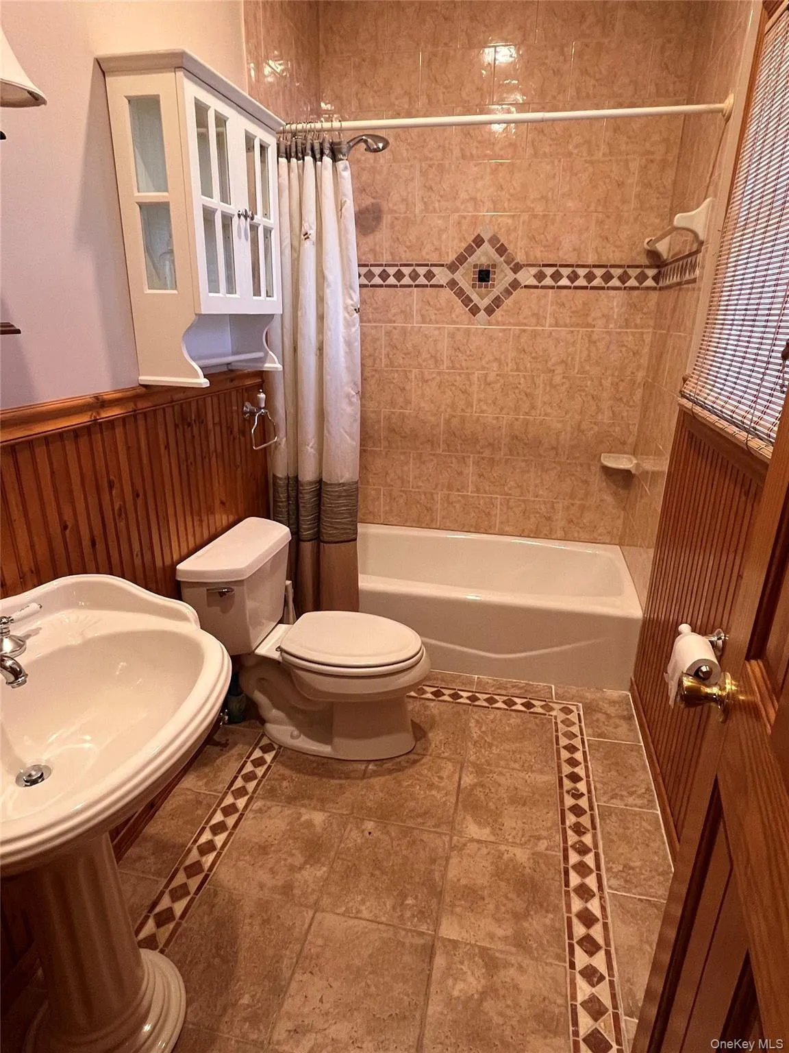 First Floor Bedroom Private Bathroom First Floor Bedroom Private Bathroom