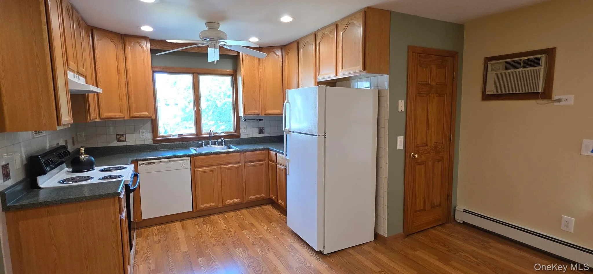 26 Bokel Avenue, Brookhaven, NY, 3 Bedrooms Bedrooms, 5 Rooms Rooms,2 BathroomsBathrooms,Residential Lease,For Rent,Bokel,0,1010990 26 Bokel Avenue, Brookhaven, NY, 3 Bedrooms Bedrooms, 5 Rooms Rooms,2 BathroomsBathrooms,Residential Lease,For Rent,Bokel,0,1010990