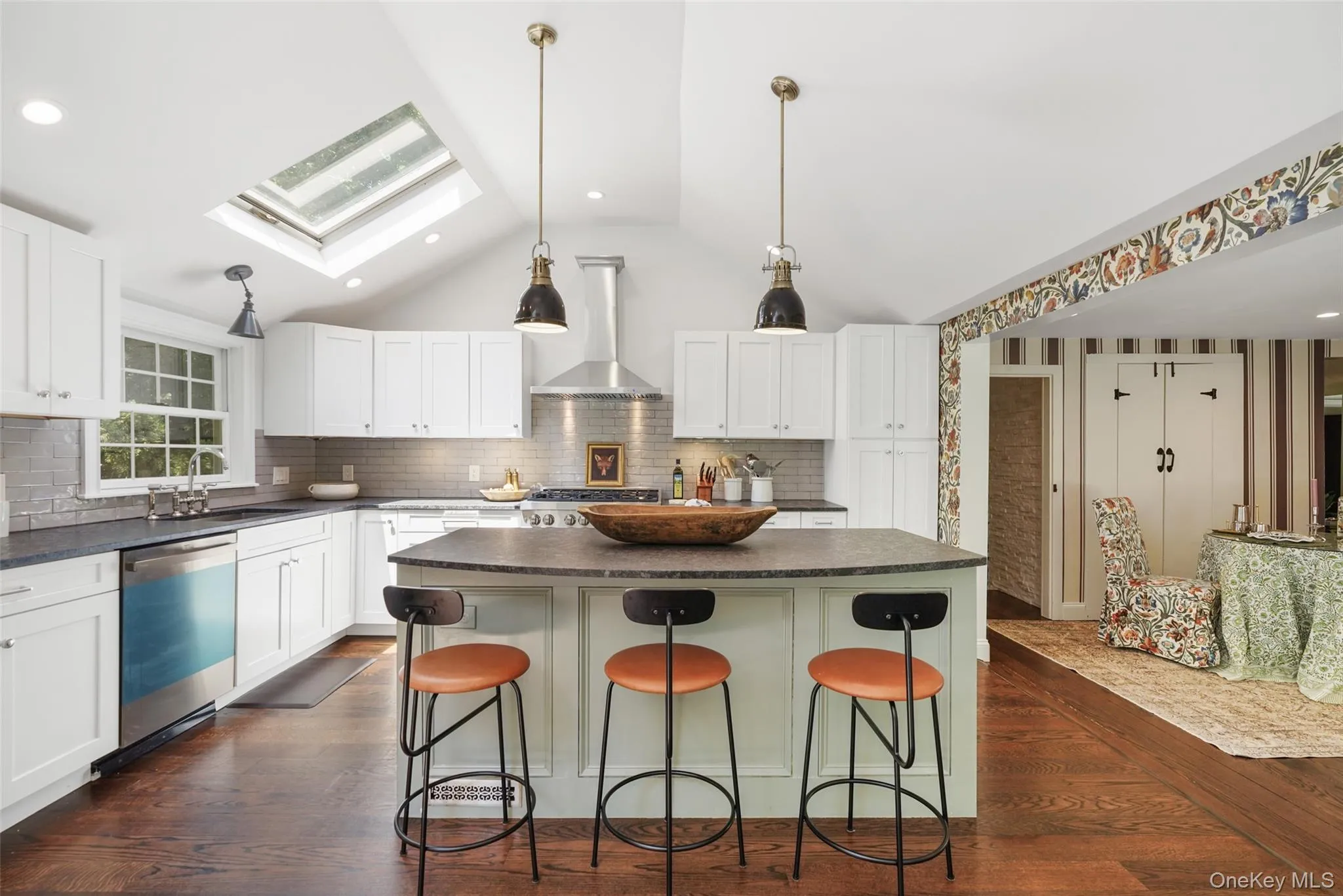 124 East Street, Lewisboro, NY, 3 Bedrooms Bedrooms, 12 Rooms Rooms,2 BathroomsBathrooms,Residential,For Rent,East,0,KEY1010992 124 East Street, Lewisboro, NY, 3 Bedrooms Bedrooms, 12 Rooms Rooms,2 BathroomsBathrooms,Residential,For Rent,East,0,KEY1010992