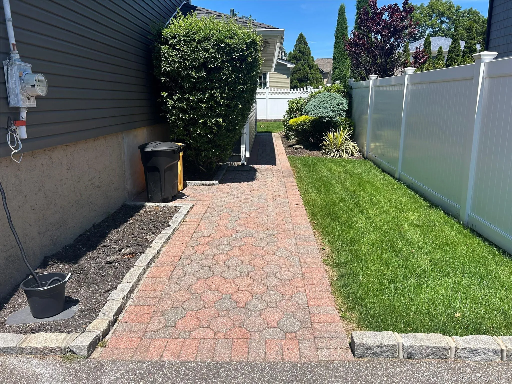106 Roy Street, Oyster Bay, NY, 3 Bedrooms Bedrooms, 7 Rooms Rooms,2 BathroomsBathrooms,Residential,For Rent,Roy,0,1010994 106 Roy Street, Oyster Bay, NY, 3 Bedrooms Bedrooms, 7 Rooms Rooms,2 BathroomsBathrooms,Residential,For Rent,Roy,0,1010994