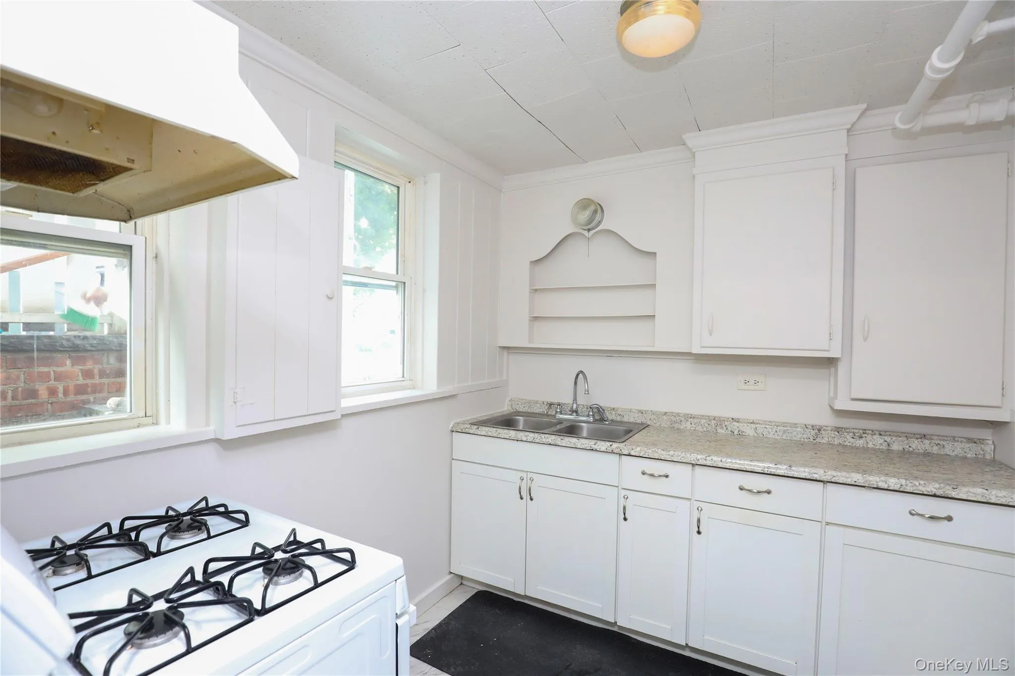 16 John Street, Kingston, NY, 2 Bedrooms Bedrooms, 4 Rooms Rooms,1 BathroomBathrooms,Residential Lease,For Rent,John,0,1010999 16 John Street, Kingston, NY, 2 Bedrooms Bedrooms, 4 Rooms Rooms,1 BathroomBathrooms,Residential Lease,For Rent,John,0,1010999