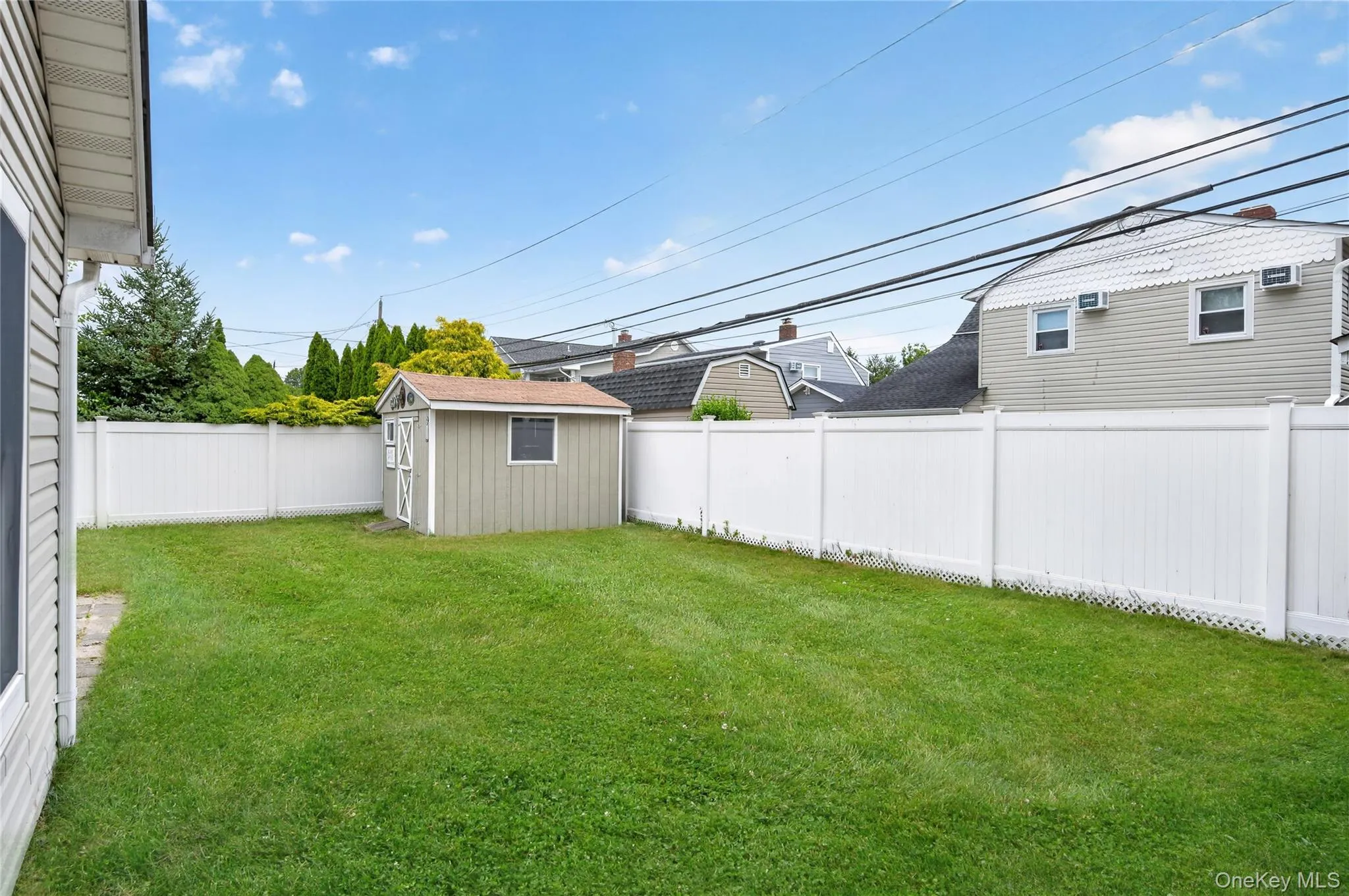 39 Boat Lane, Hempstead, NY, 4 Bedrooms Bedrooms, 9 Rooms Rooms,2 BathroomsBathrooms,Residential,For Rent,Boat,0,KEY1011000 39 Boat Lane, Hempstead, NY, 4 Bedrooms Bedrooms, 9 Rooms Rooms,2 BathroomsBathrooms,Residential,For Rent,Boat,0,KEY1011000