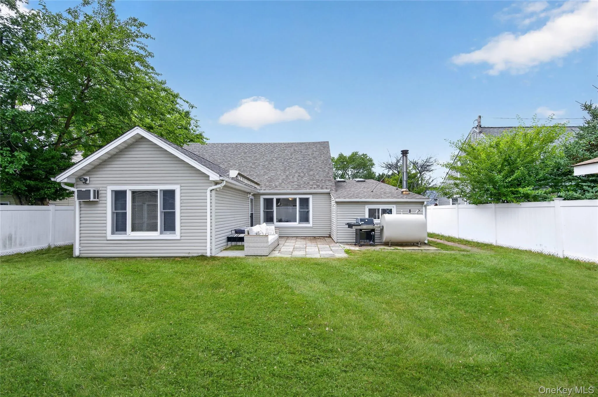39 Boat Lane, Hempstead, NY, 4 Bedrooms Bedrooms, 9 Rooms Rooms,2 BathroomsBathrooms,Residential,For Rent,Boat,0,KEY1011000 39 Boat Lane, Hempstead, NY, 4 Bedrooms Bedrooms, 9 Rooms Rooms,2 BathroomsBathrooms,Residential,For Rent,Boat,0,KEY1011000
