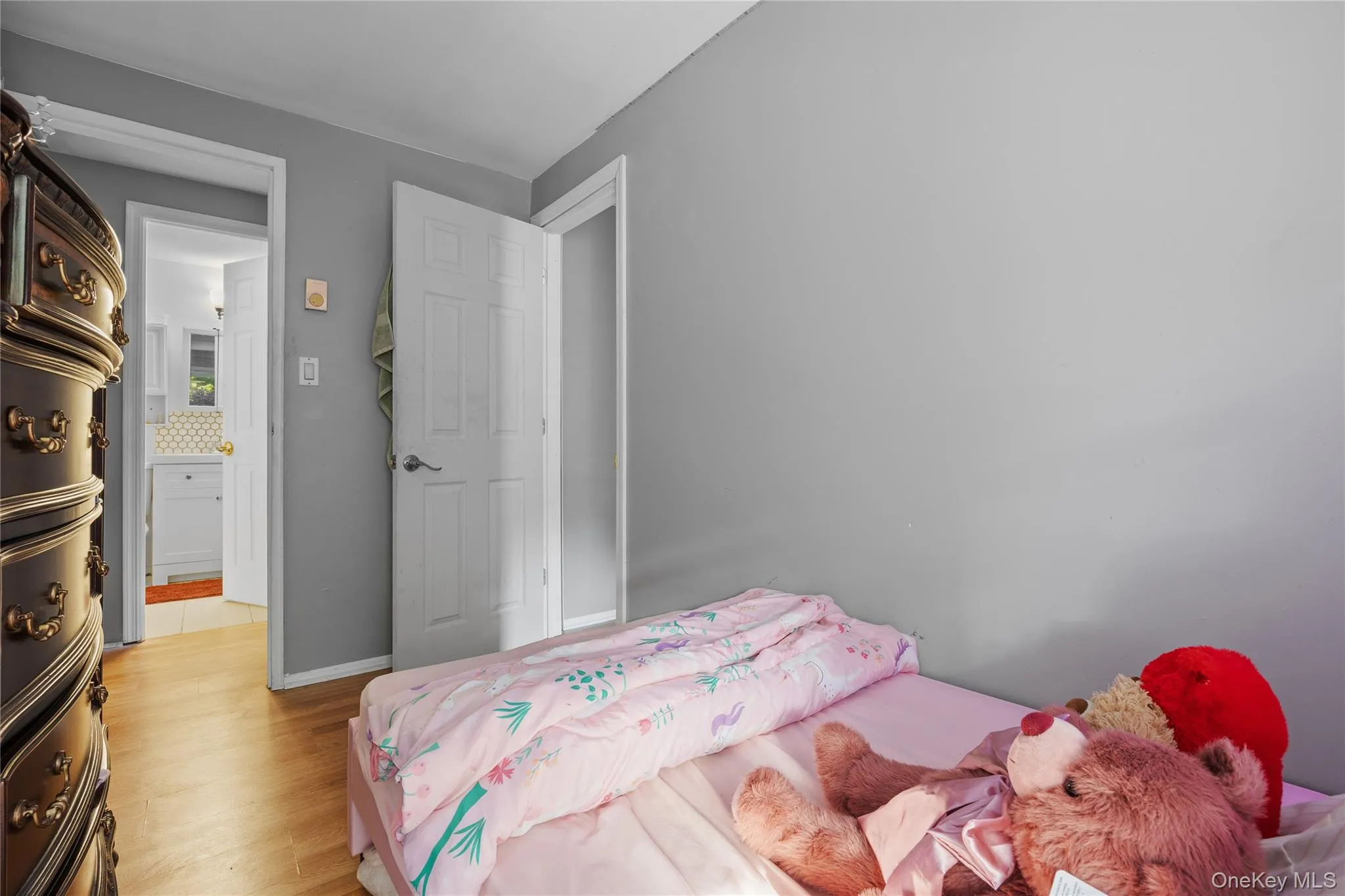 8 Independence Court, Brookhaven, NY, 2 Bedrooms Bedrooms, 6 Rooms Rooms,1 BathroomBathrooms,Residential,For Rent,Independence,0,1011005 8 Independence Court, Brookhaven, NY, 2 Bedrooms Bedrooms, 6 Rooms Rooms,1 BathroomBathrooms,Residential,For Rent,Independence,0,1011005