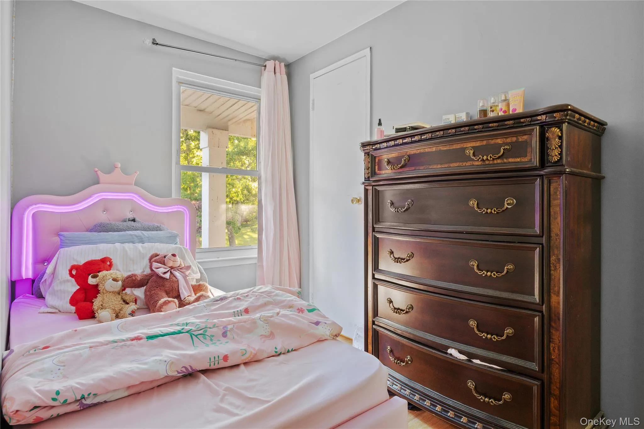8 Independence Court, Brookhaven, NY, 2 Bedrooms Bedrooms, 6 Rooms Rooms,1 BathroomBathrooms,Residential,For Rent,Independence,0,1011005 8 Independence Court, Brookhaven, NY, 2 Bedrooms Bedrooms, 6 Rooms Rooms,1 BathroomBathrooms,Residential,For Rent,Independence,0,1011005