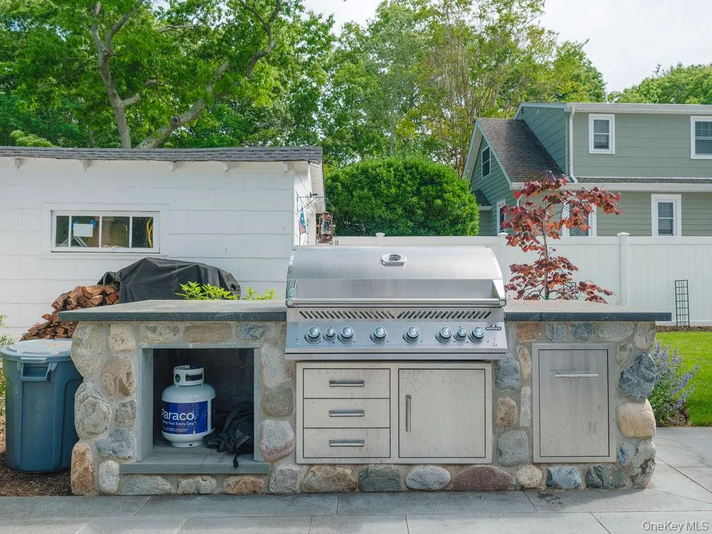 4525 Harbor Road, Southold, NY, 3 Bedrooms Bedrooms, 6 Rooms Rooms,2 BathroomsBathrooms,Residential Lease,For Rent,Harbor,0,1011006 4525 Harbor Road, Southold, NY, 3 Bedrooms Bedrooms, 6 Rooms Rooms,2 BathroomsBathrooms,Residential Lease,For Rent,Harbor,0,1011006