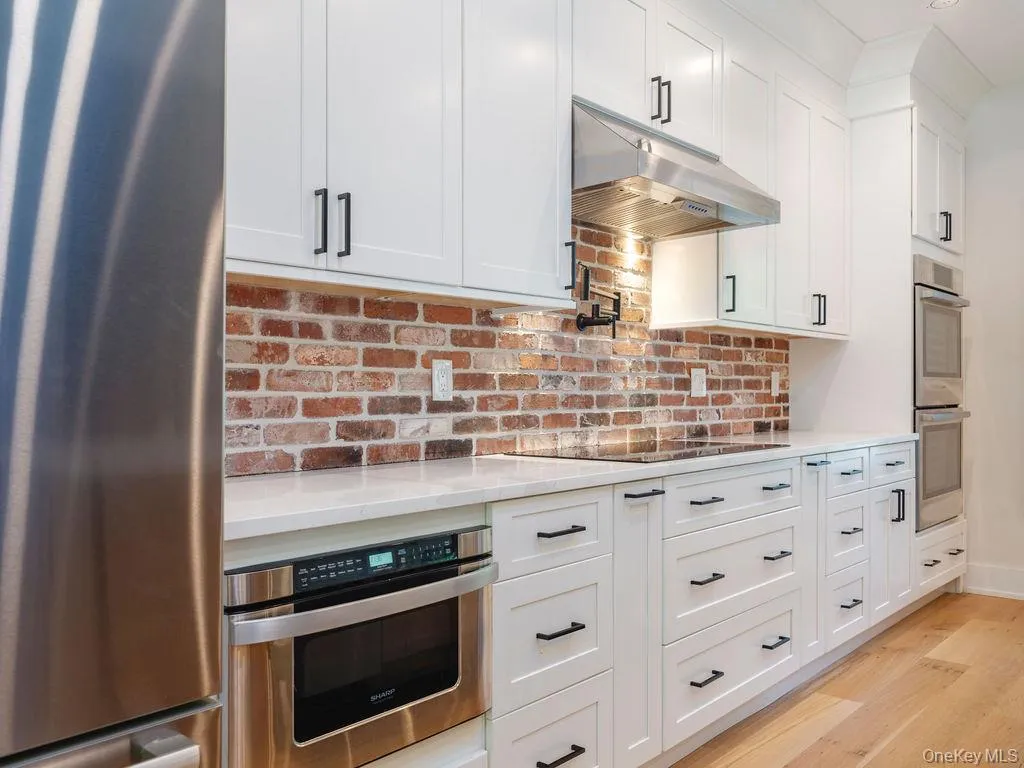 4525 Harbor Road, Southold, NY, 3 Bedrooms Bedrooms, 6 Rooms Rooms,2 BathroomsBathrooms,Residential Lease,For Rent,Harbor,0,1011006 4525 Harbor Road, Southold, NY, 3 Bedrooms Bedrooms, 6 Rooms Rooms,2 BathroomsBathrooms,Residential Lease,For Rent,Harbor,0,1011006