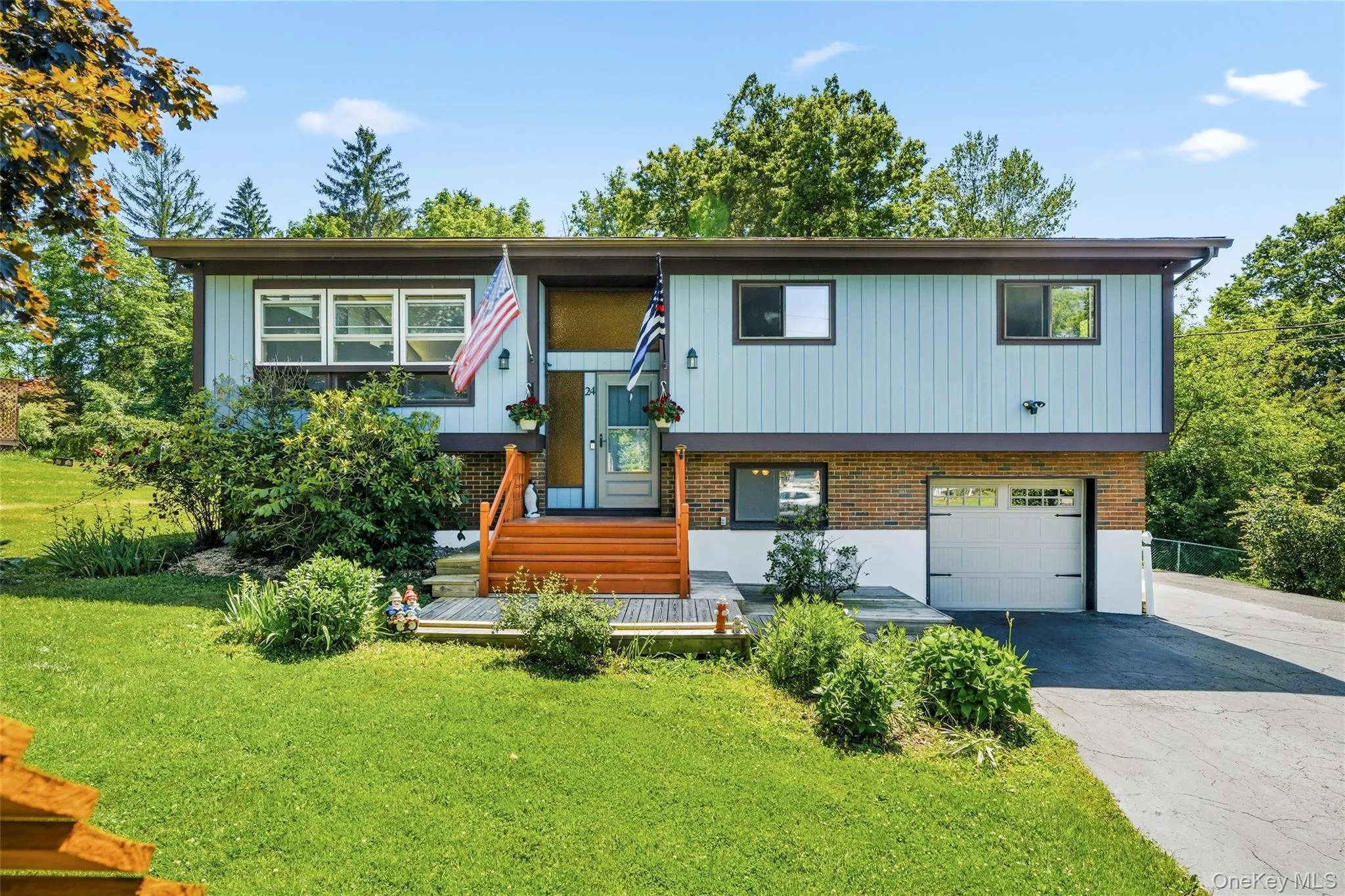 24 Dennis Drive, Wawayanda, NY, 5 Bedrooms Bedrooms, 9 Rooms Rooms,2 BathroomsBathrooms,Residential,For Rent,Dennis,0,1011015 24 Dennis Drive, Wawayanda, NY, 5 Bedrooms Bedrooms, 9 Rooms Rooms,2 BathroomsBathrooms,Residential,For Rent,Dennis,0,1011015