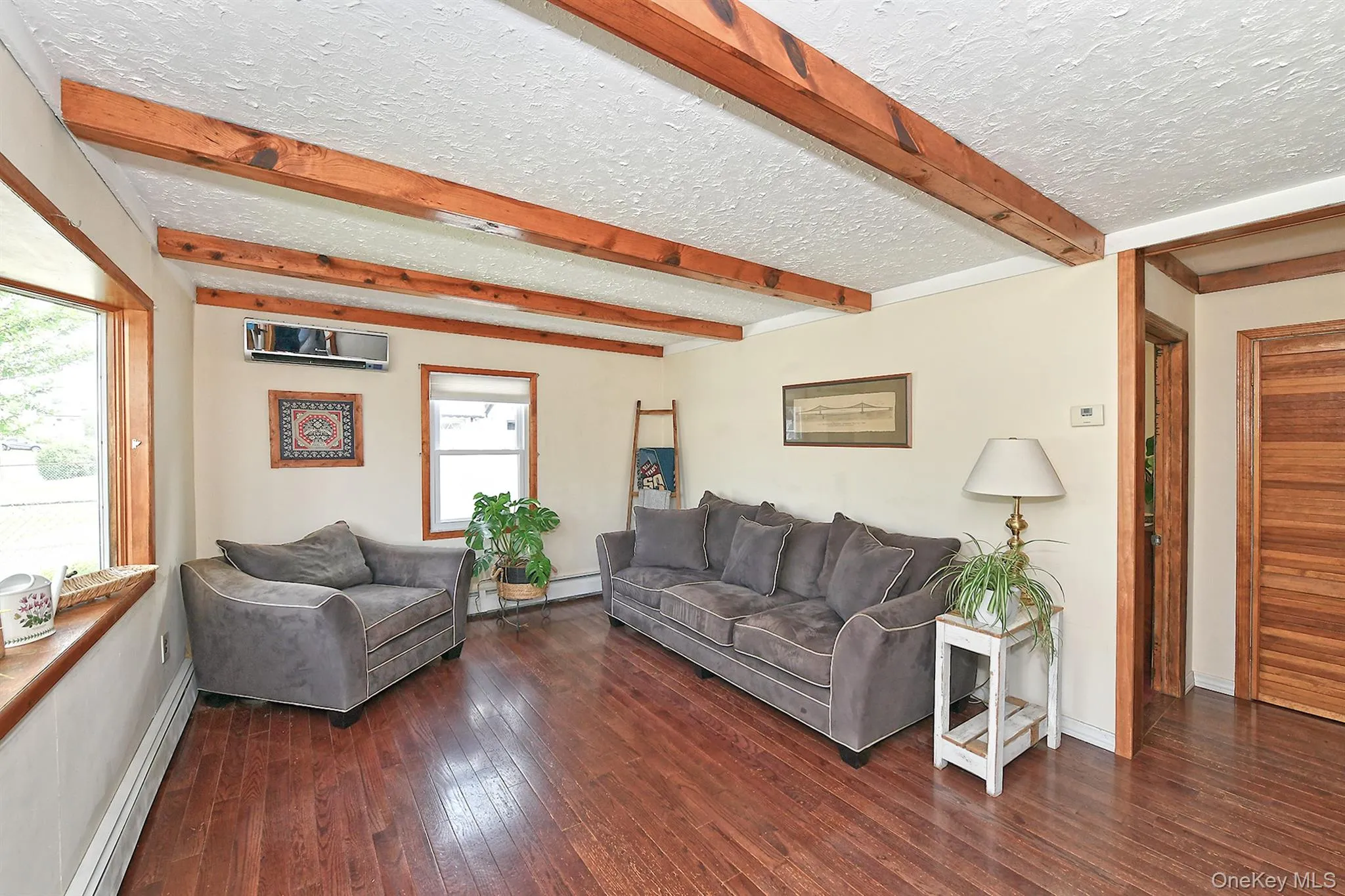 35 Ranch Lane, Hempstead, NY, 4 Bedrooms Bedrooms, 9 Rooms Rooms,2 BathroomsBathrooms,Residential,For Rent,Ranch,0,1011022 35 Ranch Lane, Hempstead, NY, 4 Bedrooms Bedrooms, 9 Rooms Rooms,2 BathroomsBathrooms,Residential,For Rent,Ranch,0,1011022