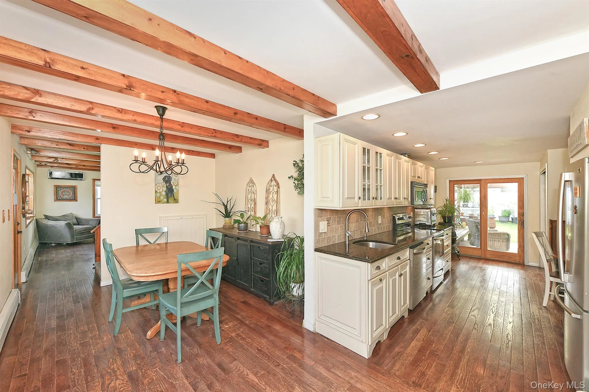35 Ranch Lane, Hempstead, NY, 4 Bedrooms Bedrooms, 9 Rooms Rooms,2 BathroomsBathrooms,Residential,For Rent,Ranch,0,1011022 35 Ranch Lane, Hempstead, NY, 4 Bedrooms Bedrooms, 9 Rooms Rooms,2 BathroomsBathrooms,Residential,For Rent,Ranch,0,1011022