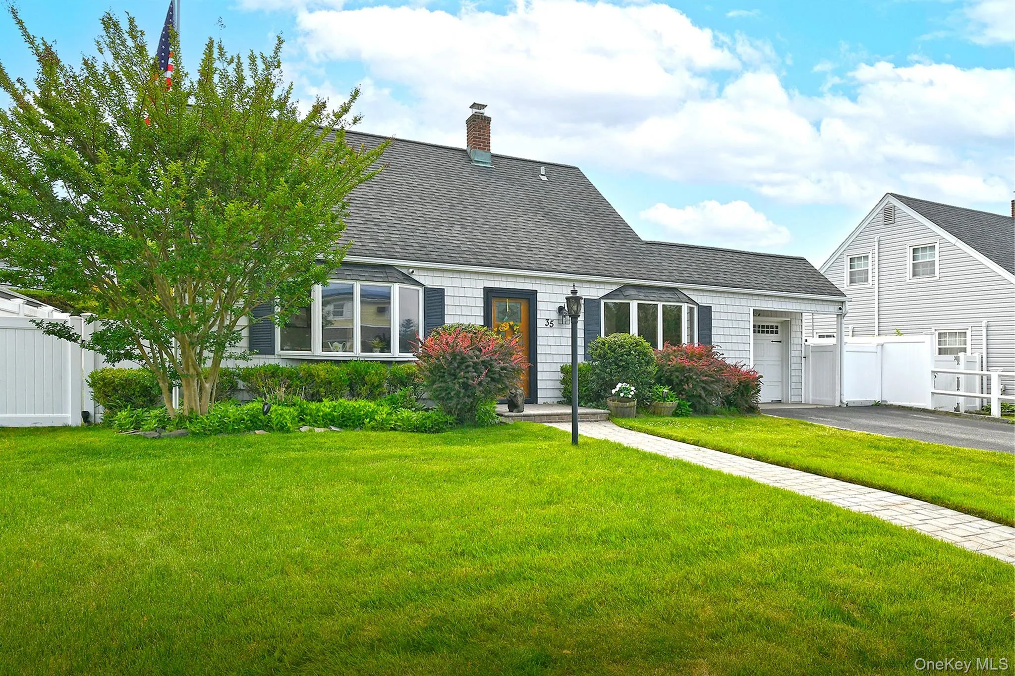 35 Ranch Lane, Hempstead, NY, 4 Bedrooms Bedrooms, 9 Rooms Rooms,2 BathroomsBathrooms,Residential,For Rent,Ranch,0,1011022 35 Ranch Lane, Hempstead, NY, 4 Bedrooms Bedrooms, 9 Rooms Rooms,2 BathroomsBathrooms,Residential,For Rent,Ranch,0,1011022
