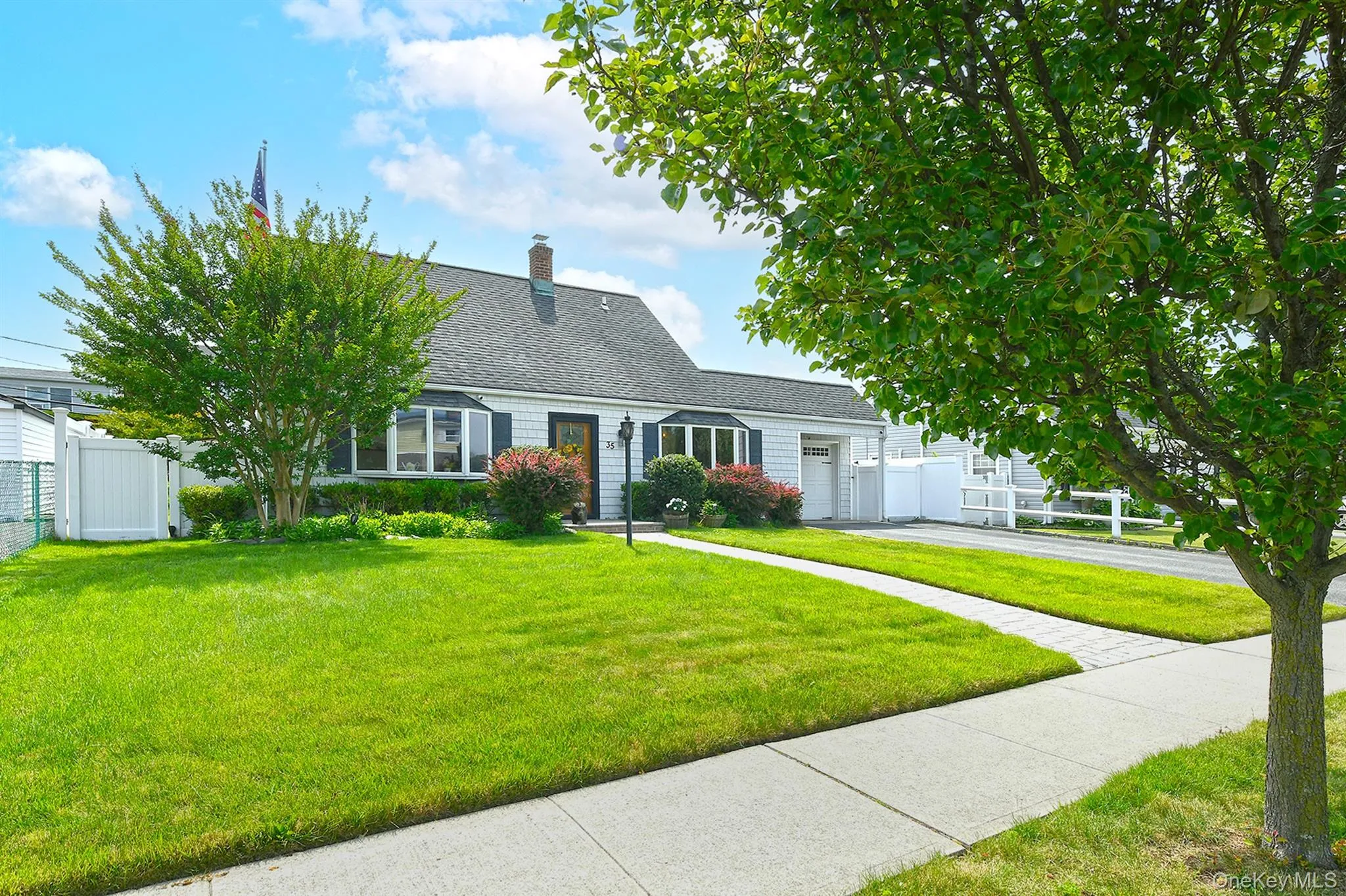 35 Ranch Lane, Hempstead, NY, 4 Bedrooms Bedrooms, 9 Rooms Rooms,2 BathroomsBathrooms,Residential,For Rent,Ranch,0,1011022 35 Ranch Lane, Hempstead, NY, 4 Bedrooms Bedrooms, 9 Rooms Rooms,2 BathroomsBathrooms,Residential,For Rent,Ranch,0,1011022