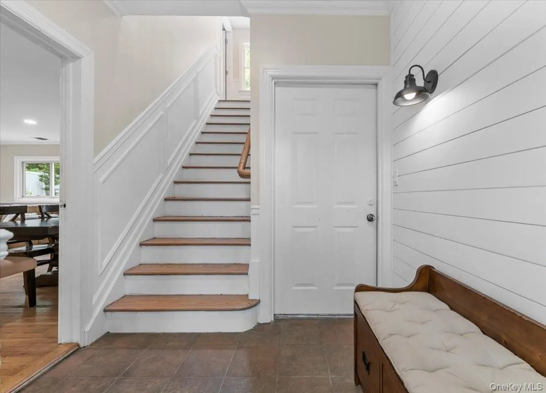 8 Walnut Place, Huntington, NY, 5 Bedrooms Bedrooms, 9 Rooms Rooms,3 BathroomsBathrooms,Residential,For Rent,Walnut,0,1011024 8 Walnut Place, Huntington, NY, 5 Bedrooms Bedrooms, 9 Rooms Rooms,3 BathroomsBathrooms,Residential,For Rent,Walnut,0,1011024