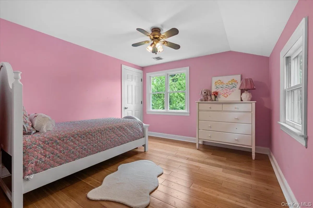 Second Floor Bedroom 3 Second Floor Bedroom 3