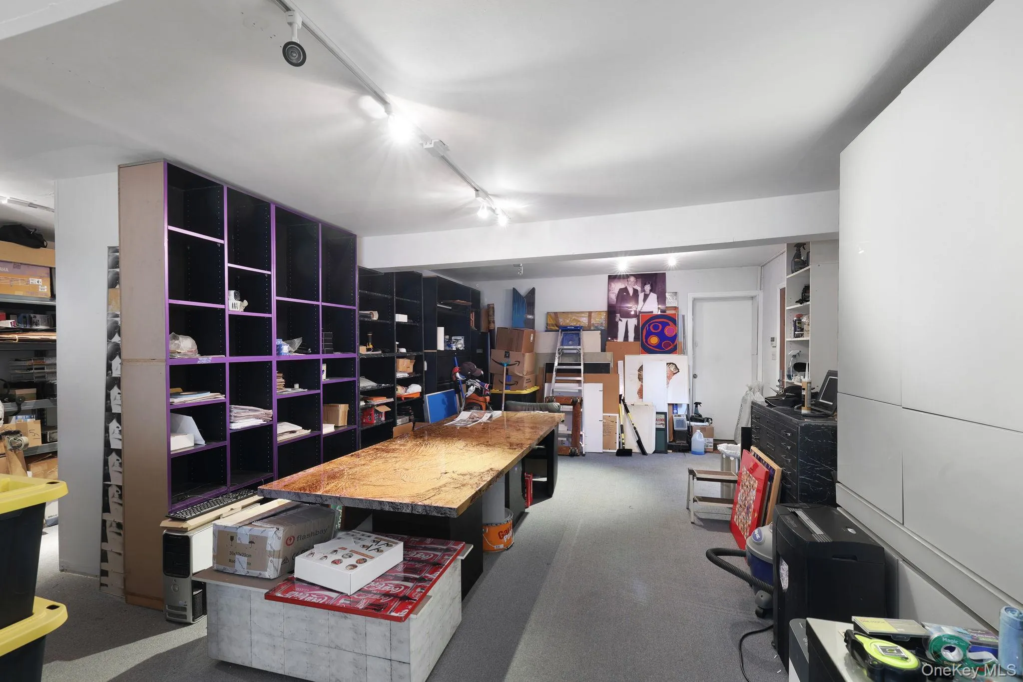 Office space located in separate house Office space located in separate house