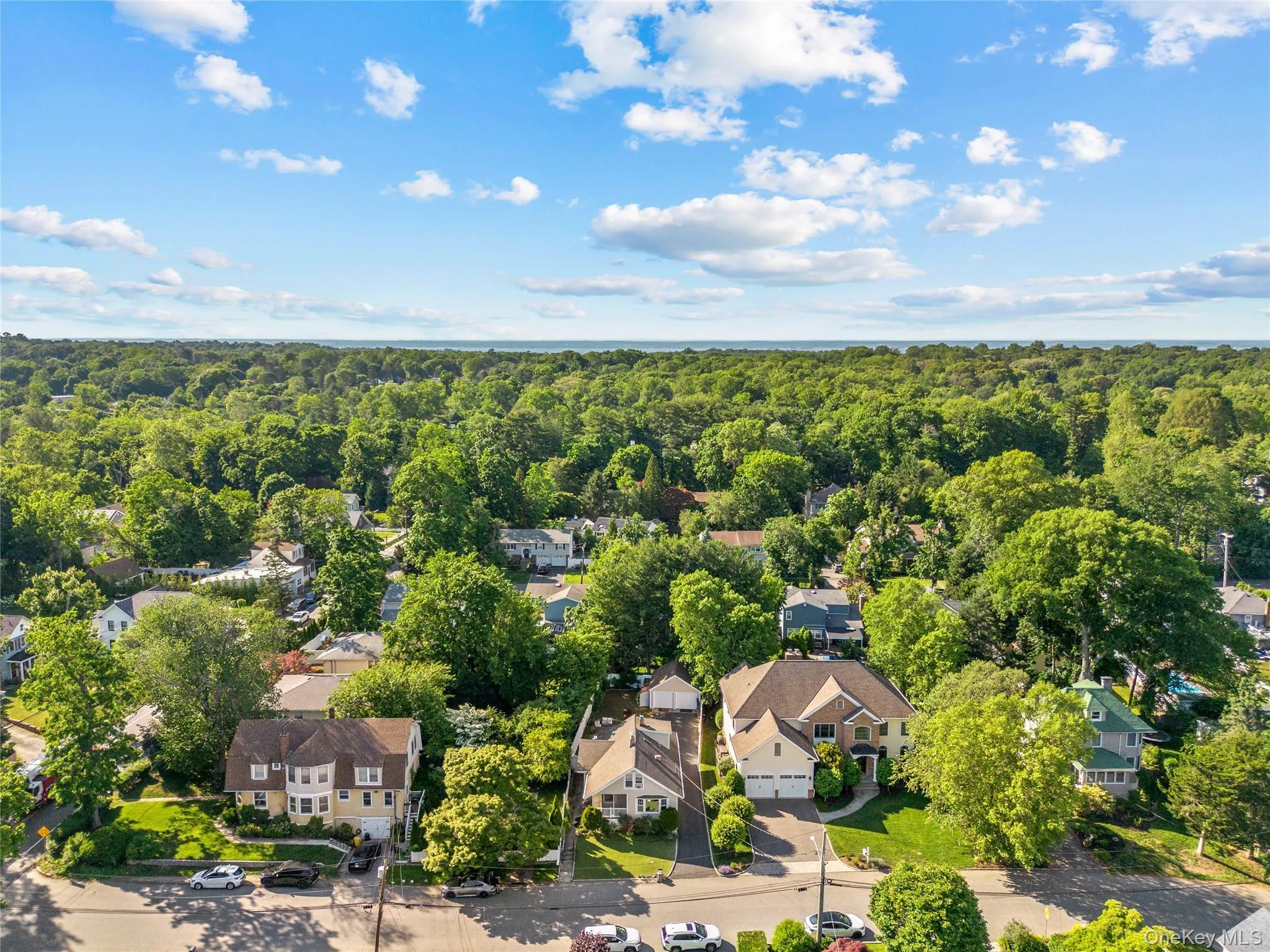 15 Pershing Avenue, Oyster Bay, NY, 3 Bedrooms Bedrooms, 8 Rooms Rooms,2 BathroomsBathrooms,Residential Lease,For Rent,Pershing,0,1011026 15 Pershing Avenue, Oyster Bay, NY, 3 Bedrooms Bedrooms, 8 Rooms Rooms,2 BathroomsBathrooms,Residential Lease,For Rent,Pershing,0,1011026