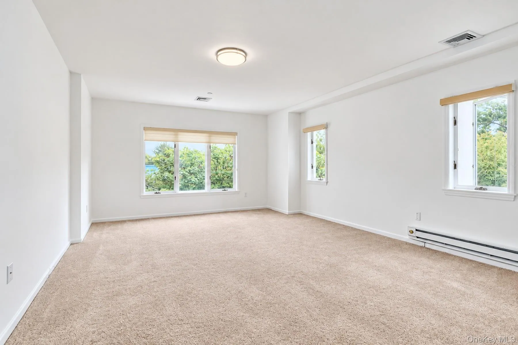 213 Devries Court, Orangetown, NY, 3 Bedrooms Bedrooms, 9 Rooms Rooms,3 BathroomsBathrooms,Residential,For Rent,Devries,0,1011027 213 Devries Court, Orangetown, NY, 3 Bedrooms Bedrooms, 9 Rooms Rooms,3 BathroomsBathrooms,Residential,For Rent,Devries,0,1011027