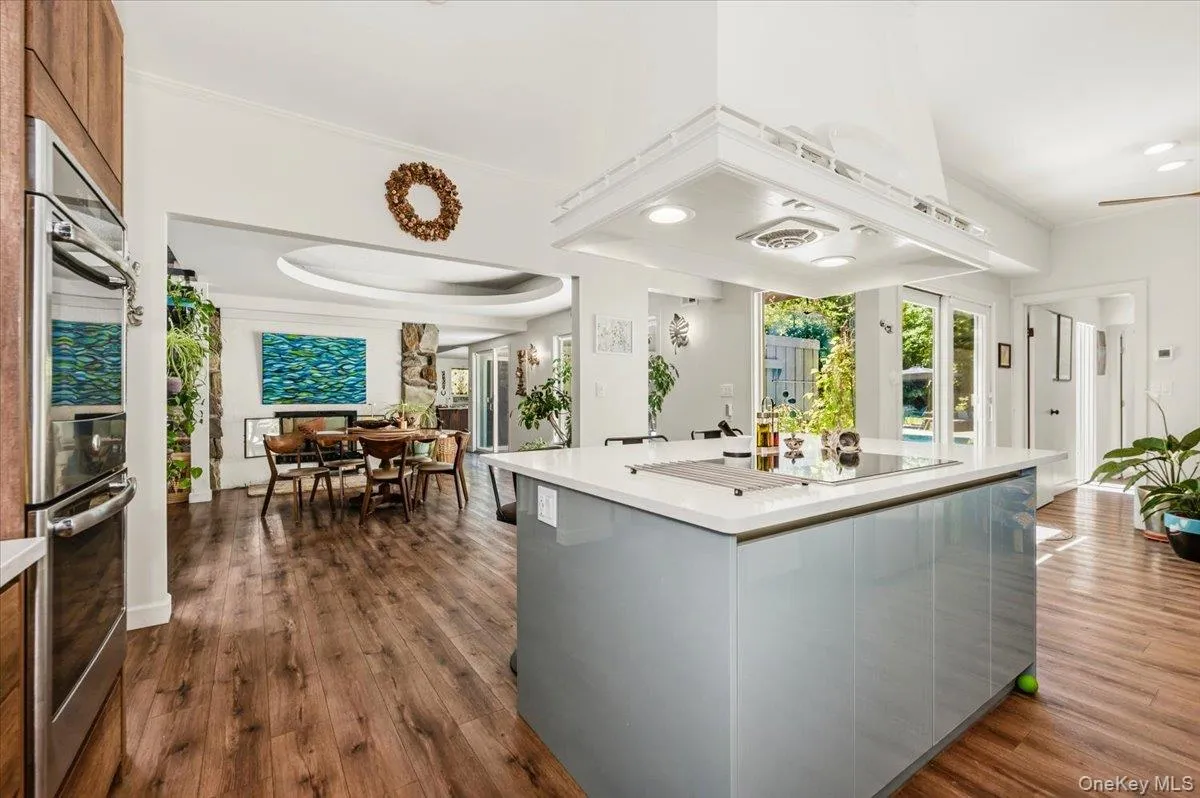 35 Melrose Parkway, Brookhaven, NY, 5 Bedrooms Bedrooms, 7 Rooms Rooms,3 BathroomsBathrooms,Residential,For Rent,Melrose,0,1011028 35 Melrose Parkway, Brookhaven, NY, 5 Bedrooms Bedrooms, 7 Rooms Rooms,3 BathroomsBathrooms,Residential,For Rent,Melrose,0,1011028
