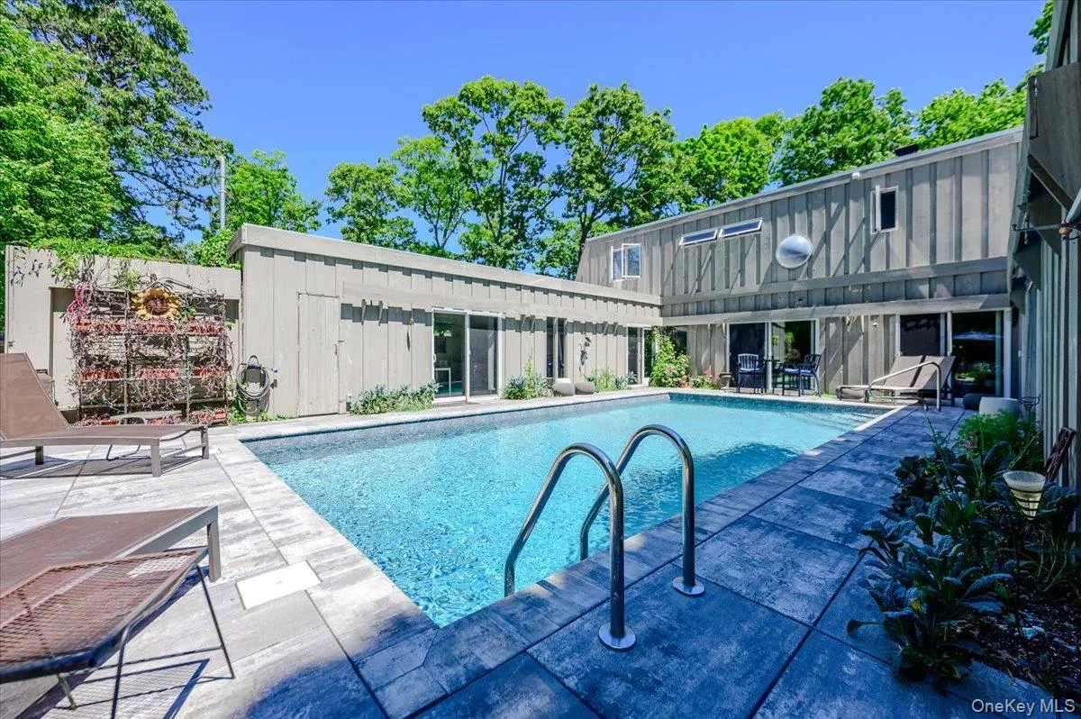 35 Melrose Parkway, Brookhaven, NY, 5 Bedrooms Bedrooms, 7 Rooms Rooms,3 BathroomsBathrooms,Residential,For Rent,Melrose,0,1011028 35 Melrose Parkway, Brookhaven, NY, 5 Bedrooms Bedrooms, 7 Rooms Rooms,3 BathroomsBathrooms,Residential,For Rent,Melrose,0,1011028