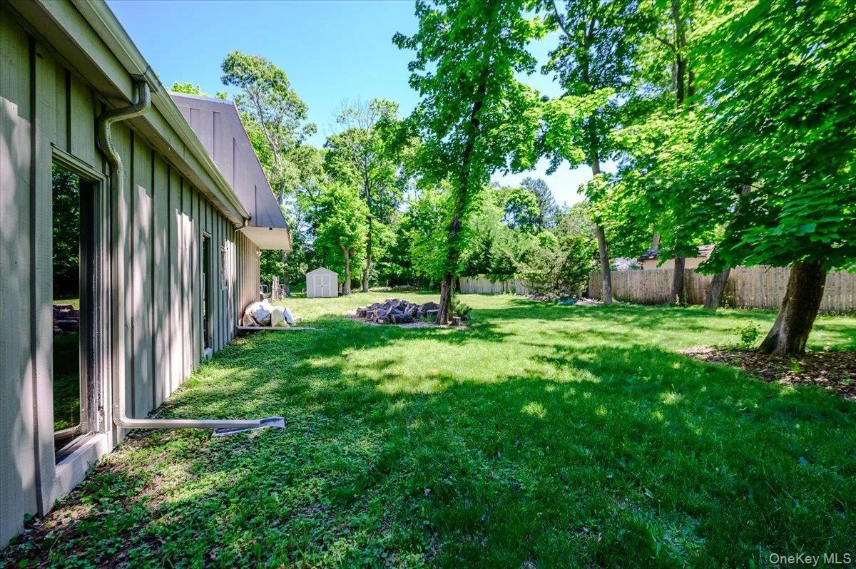 35 Melrose Parkway, Brookhaven, NY, 5 Bedrooms Bedrooms, 7 Rooms Rooms,3 BathroomsBathrooms,Residential,For Rent,Melrose,0,1011028 35 Melrose Parkway, Brookhaven, NY, 5 Bedrooms Bedrooms, 7 Rooms Rooms,3 BathroomsBathrooms,Residential,For Rent,Melrose,0,1011028