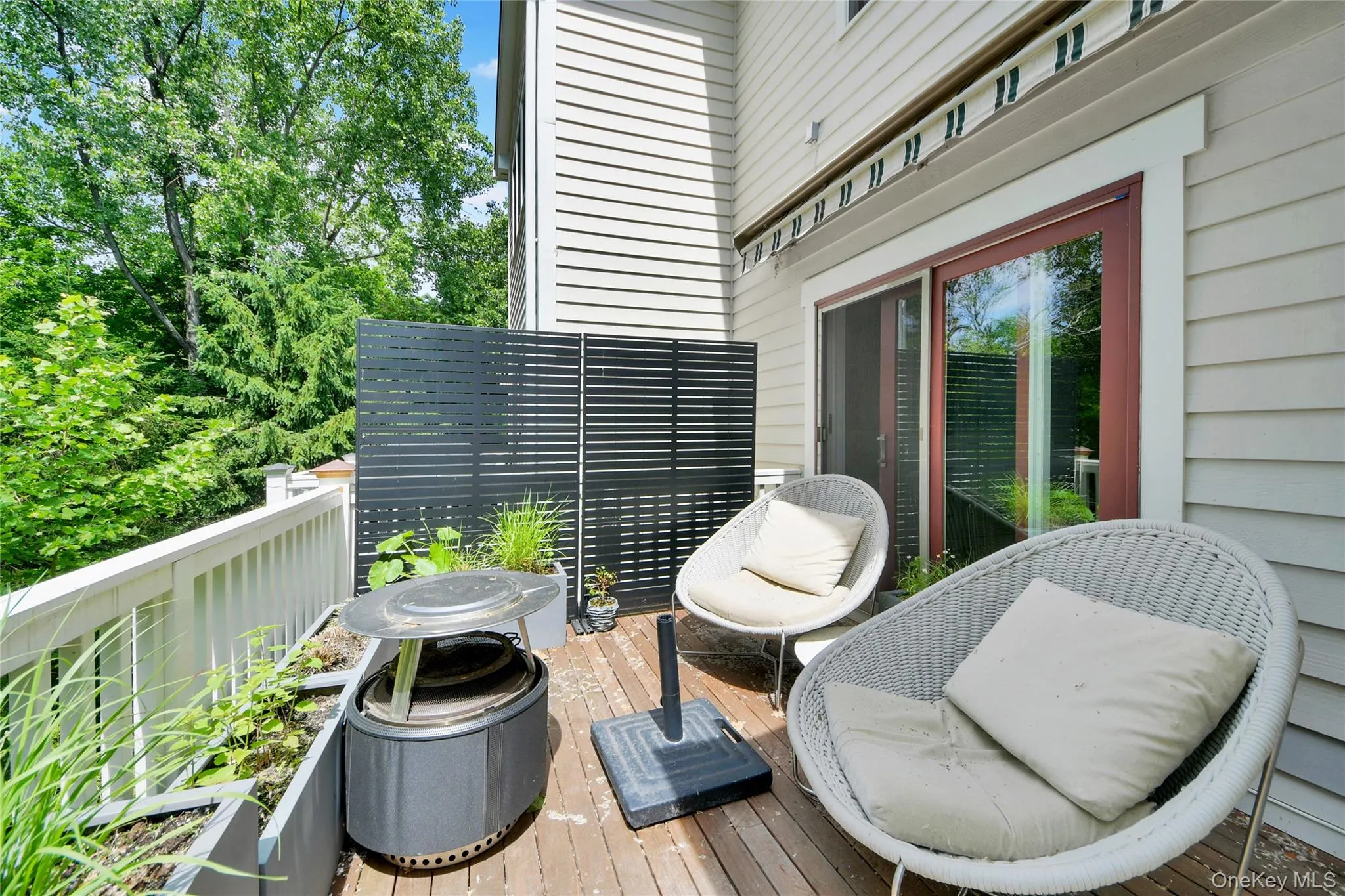 35 Landing Drive, Greenburgh, NY, 4 Bedrooms Bedrooms, 8 Rooms Rooms,4 BathroomsBathrooms,Residential,For Rent,Landing,0,1011029 35 Landing Drive, Greenburgh, NY, 4 Bedrooms Bedrooms, 8 Rooms Rooms,4 BathroomsBathrooms,Residential,For Rent,Landing,0,1011029