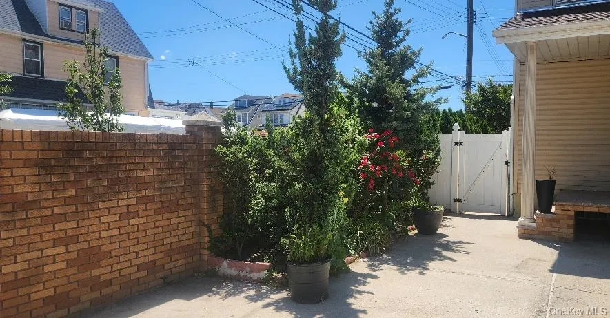 13019 116th Avenue, New York, NY, 3 Bedrooms Bedrooms, 6 Rooms Rooms,2 BathroomsBathrooms,Residential,For Rent,116th,0,1011031 13019 116th Avenue, New York, NY, 3 Bedrooms Bedrooms, 6 Rooms Rooms,2 BathroomsBathrooms,Residential,For Rent,116th,0,1011031