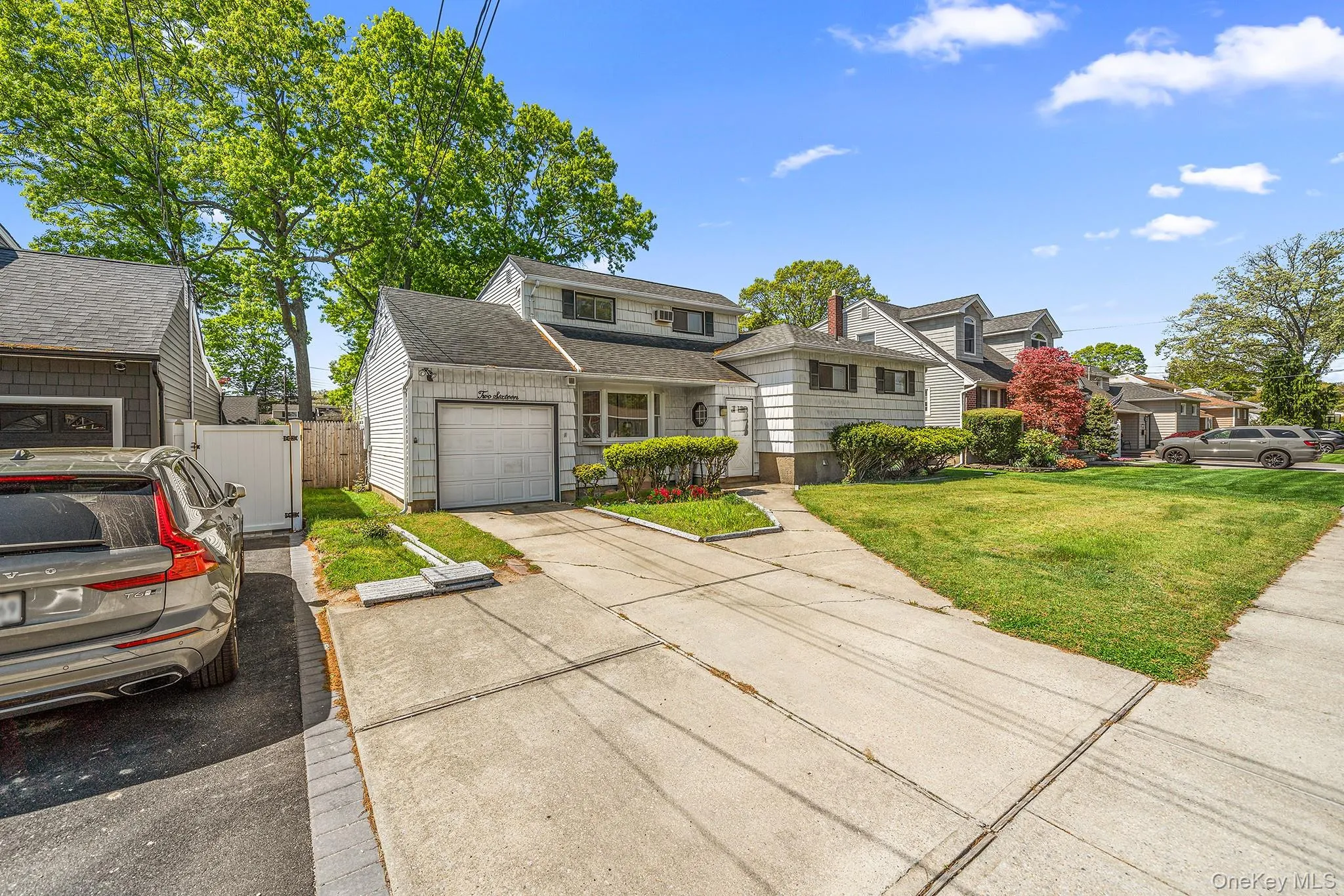216 Oak Street, Oyster Bay, NY, 4 Bedrooms Bedrooms, 6 Rooms Rooms,2 BathroomsBathrooms,Residential,For Rent,Oak,0,1011032 216 Oak Street, Oyster Bay, NY, 4 Bedrooms Bedrooms, 6 Rooms Rooms,2 BathroomsBathrooms,Residential,For Rent,Oak,0,1011032