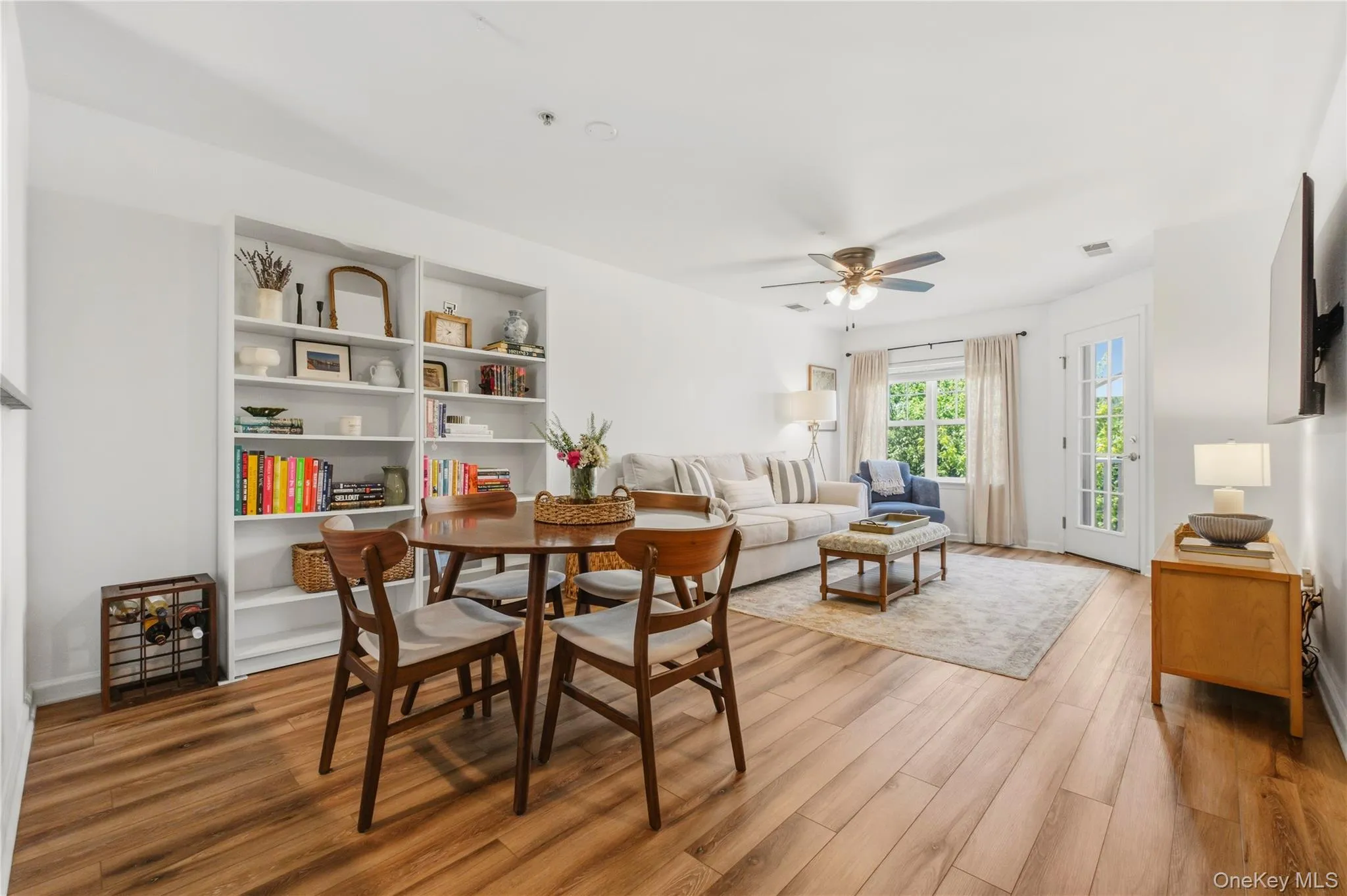 125 Riverbend Drive, Peekskill, NY, 2 Bedrooms Bedrooms, 5 Rooms Rooms,2 BathroomsBathrooms,Residential,For Rent,Riverbend,0,1011033 125 Riverbend Drive, Peekskill, NY, 2 Bedrooms Bedrooms, 5 Rooms Rooms,2 BathroomsBathrooms,Residential,For Rent,Riverbend,0,1011033