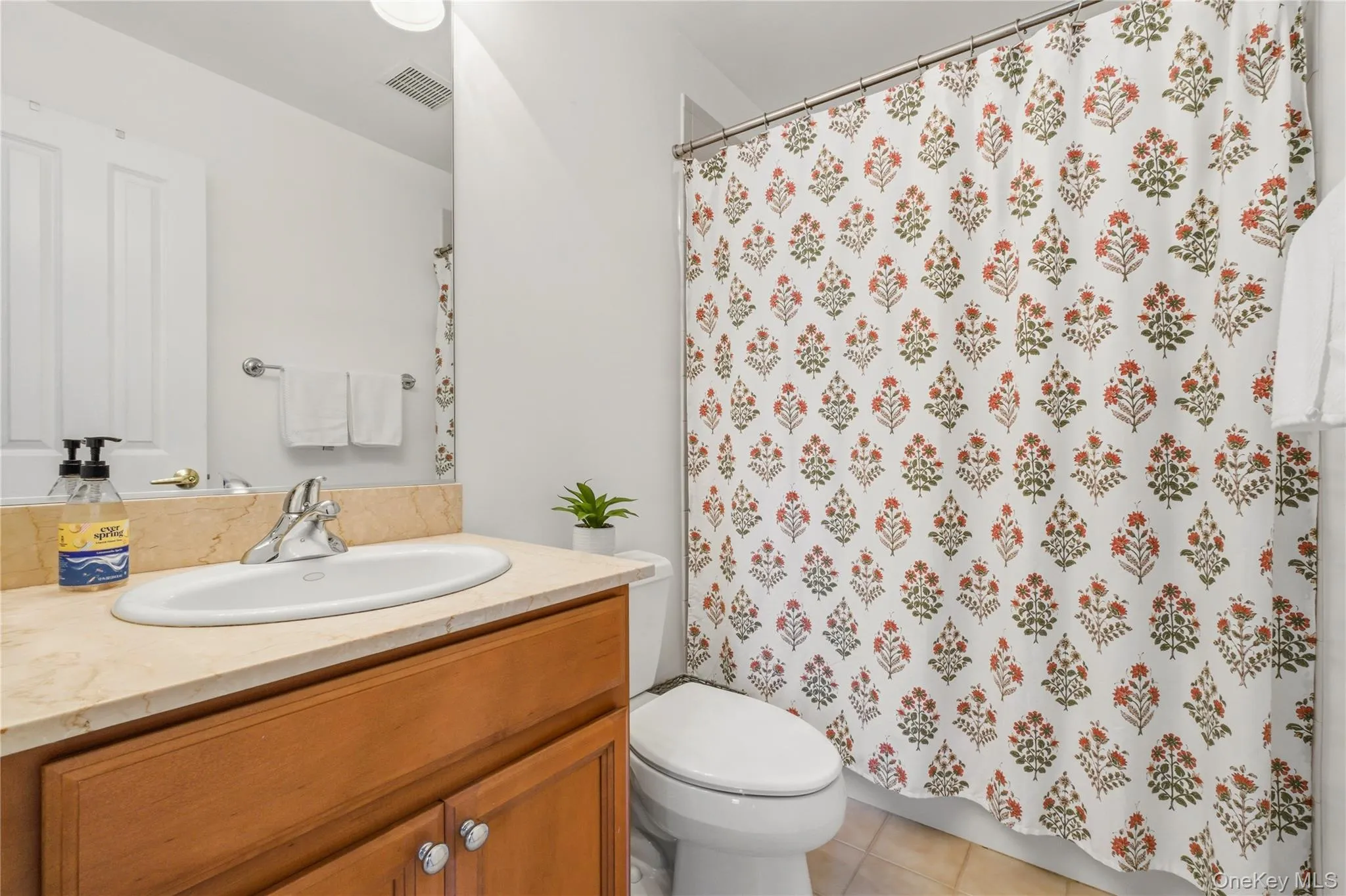 125 Riverbend Drive, Peekskill, NY, 2 Bedrooms Bedrooms, 5 Rooms Rooms,2 BathroomsBathrooms,Residential,For Rent,Riverbend,0,1011033 125 Riverbend Drive, Peekskill, NY, 2 Bedrooms Bedrooms, 5 Rooms Rooms,2 BathroomsBathrooms,Residential,For Rent,Riverbend,0,1011033