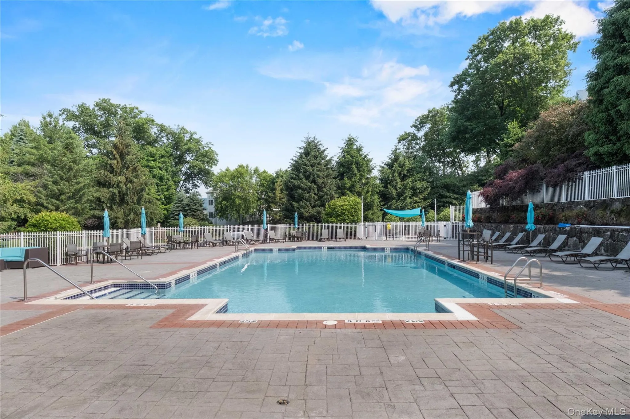 125 Riverbend Drive, Peekskill, NY, 2 Bedrooms Bedrooms, 5 Rooms Rooms,2 BathroomsBathrooms,Residential,For Rent,Riverbend,0,1011033 125 Riverbend Drive, Peekskill, NY, 2 Bedrooms Bedrooms, 5 Rooms Rooms,2 BathroomsBathrooms,Residential,For Rent,Riverbend,0,1011033