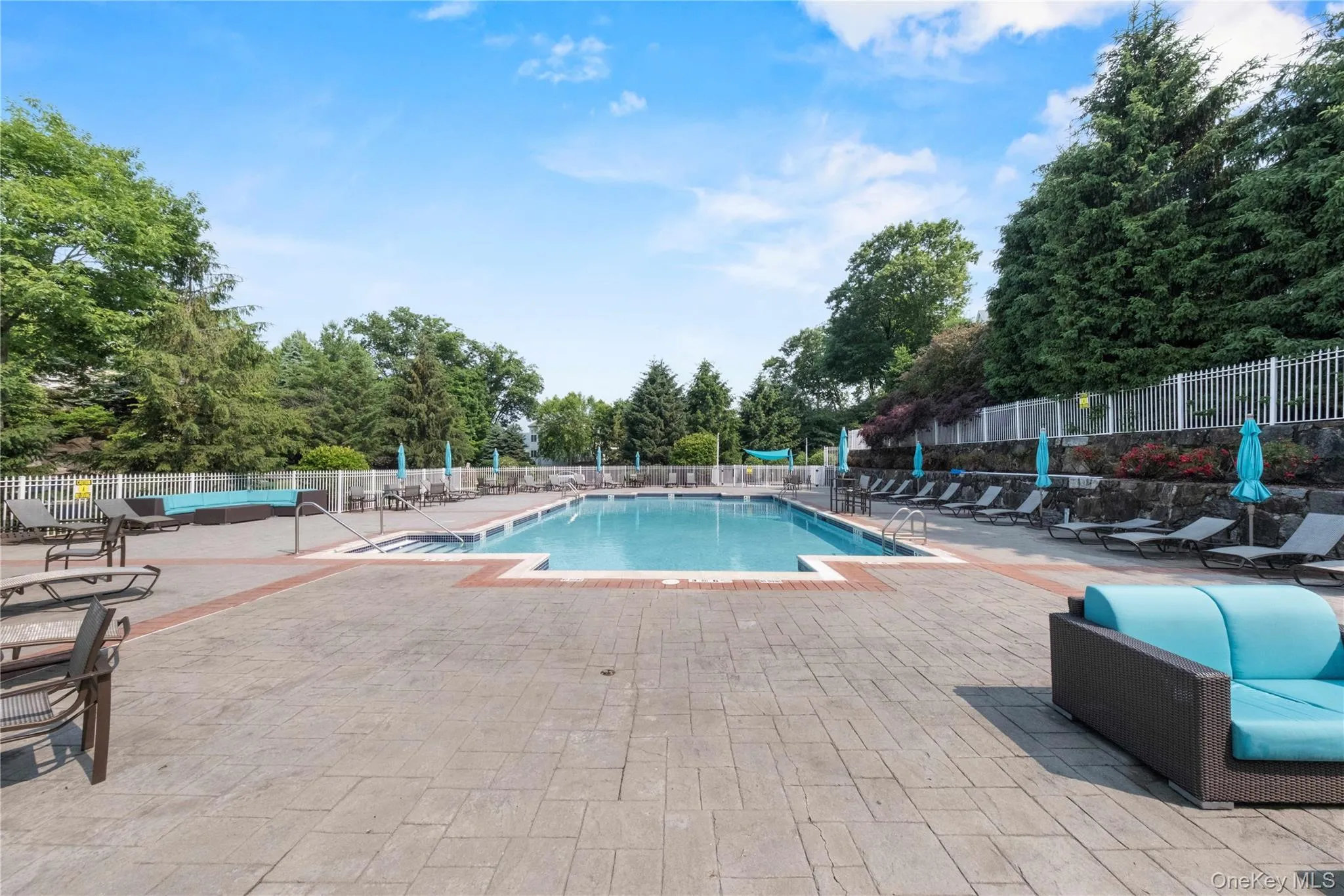 125 Riverbend Drive, Peekskill, NY, 2 Bedrooms Bedrooms, 5 Rooms Rooms,2 BathroomsBathrooms,Residential,For Rent,Riverbend,0,1011033 125 Riverbend Drive, Peekskill, NY, 2 Bedrooms Bedrooms, 5 Rooms Rooms,2 BathroomsBathrooms,Residential,For Rent,Riverbend,0,1011033
