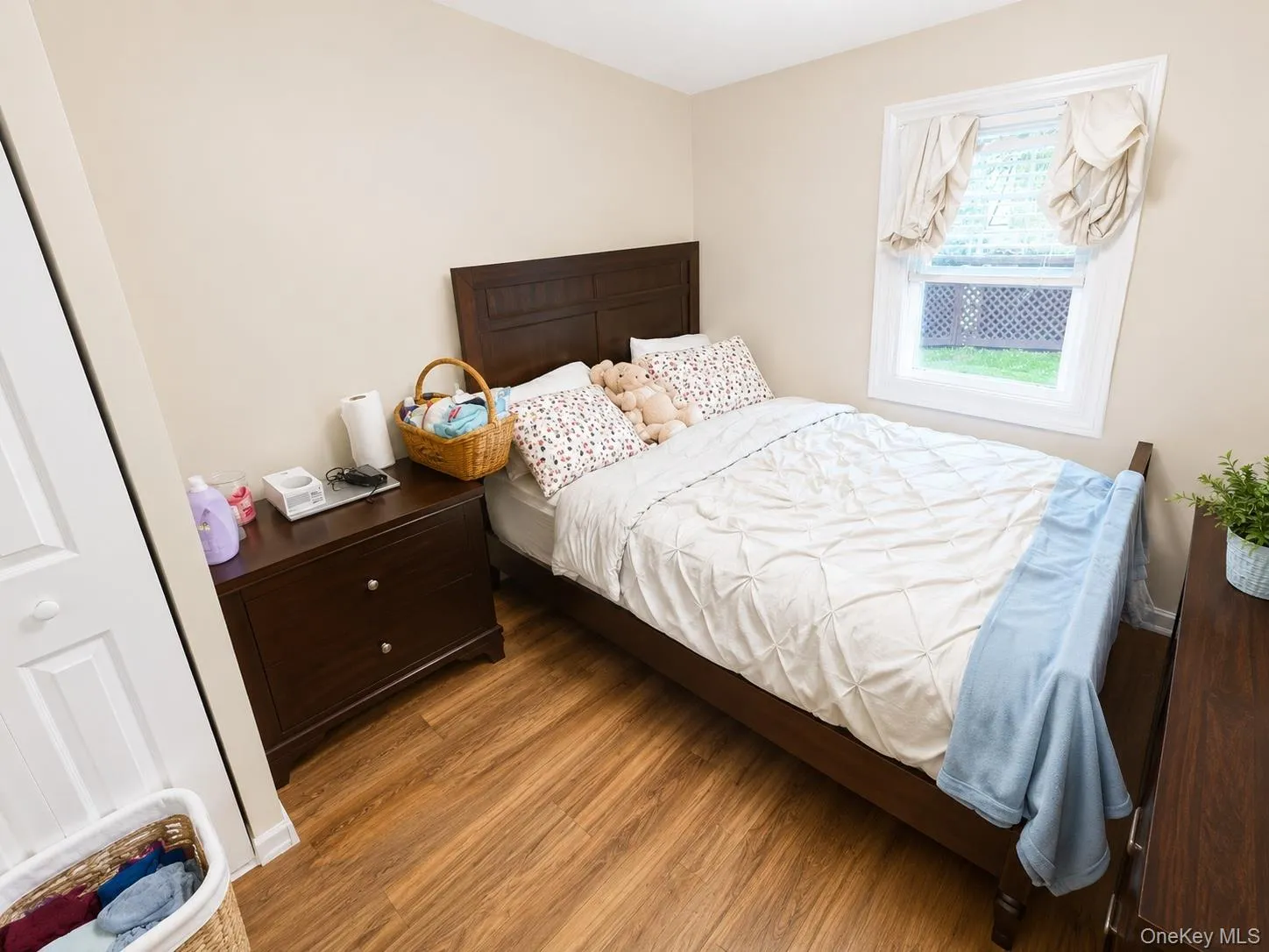 63 Kenoza Place, Bethel, NY, 2 Bedrooms Bedrooms, 6 Rooms Rooms,1 BathroomBathrooms,Residential,For Rent,Kenoza,0,1011037 63 Kenoza Place, Bethel, NY, 2 Bedrooms Bedrooms, 6 Rooms Rooms,1 BathroomBathrooms,Residential,For Rent,Kenoza,0,1011037