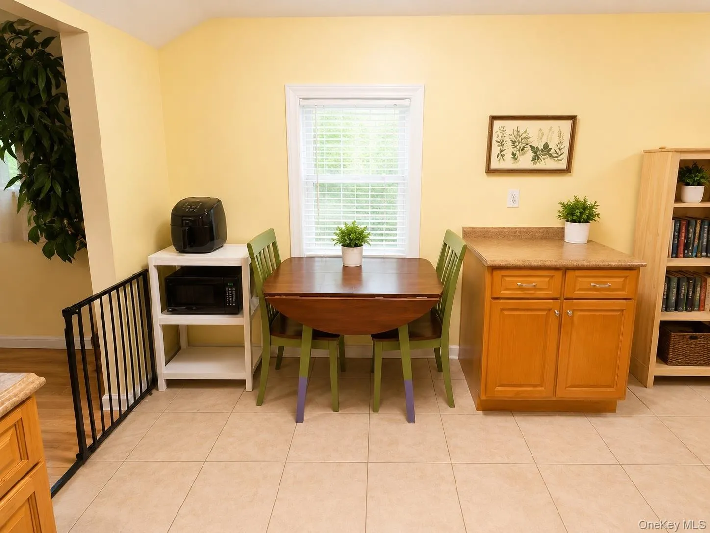 63 Kenoza Place, Bethel, NY, 2 Bedrooms Bedrooms, 6 Rooms Rooms,1 BathroomBathrooms,Residential,For Rent,Kenoza,0,1011037 63 Kenoza Place, Bethel, NY, 2 Bedrooms Bedrooms, 6 Rooms Rooms,1 BathroomBathrooms,Residential,For Rent,Kenoza,0,1011037