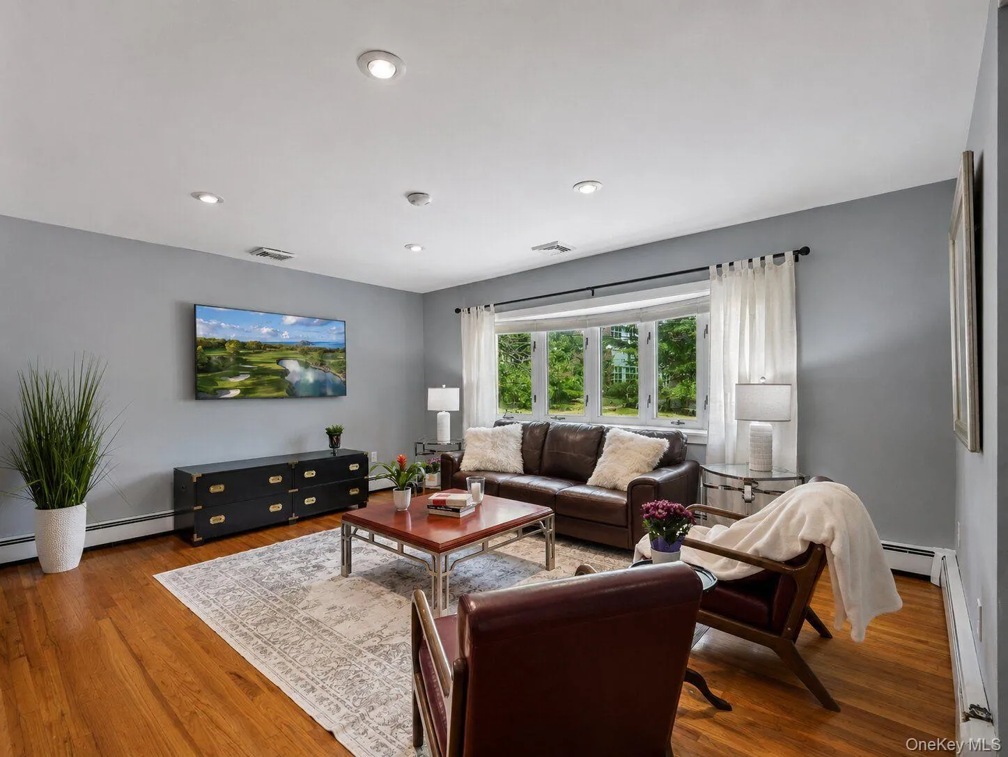 2 Highfield Avenue, North Hempstead, NY, 4 Bedrooms Bedrooms, 7 Rooms Rooms,2 BathroomsBathrooms,Residential,For Rent,Highfield,0,1011039 2 Highfield Avenue, North Hempstead, NY, 4 Bedrooms Bedrooms, 7 Rooms Rooms,2 BathroomsBathrooms,Residential,For Rent,Highfield,0,1011039